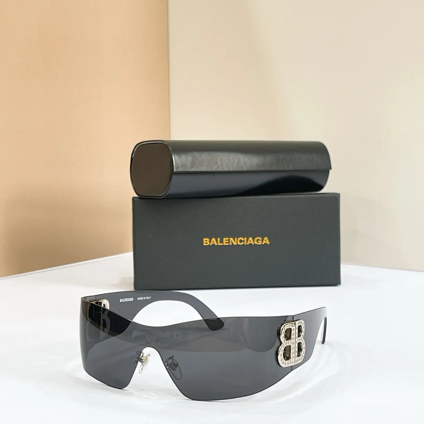 Balenciaga Fashion Item Fashion