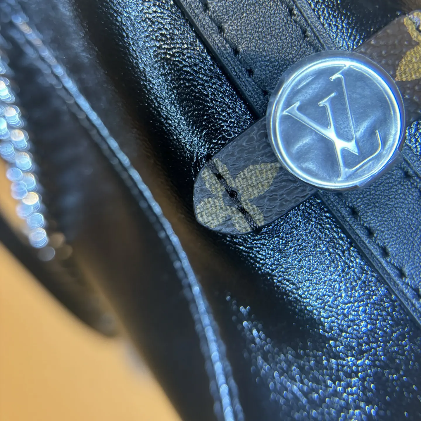CarryAll 羊皮 水桶包 休閒水桶款