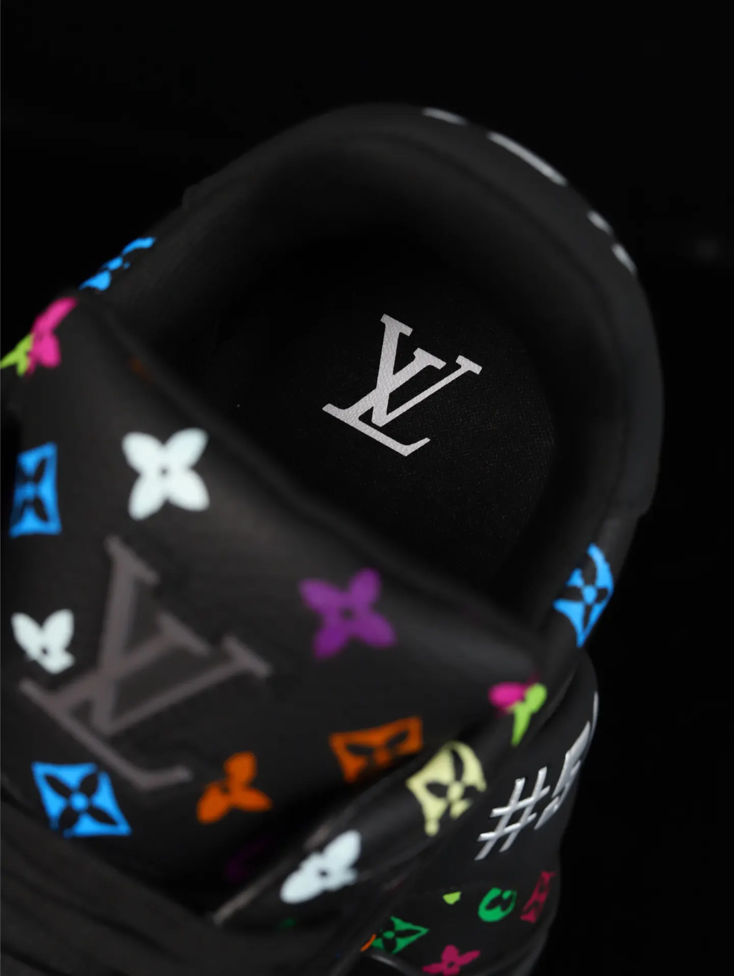 Louis Vuitton 运动鞋