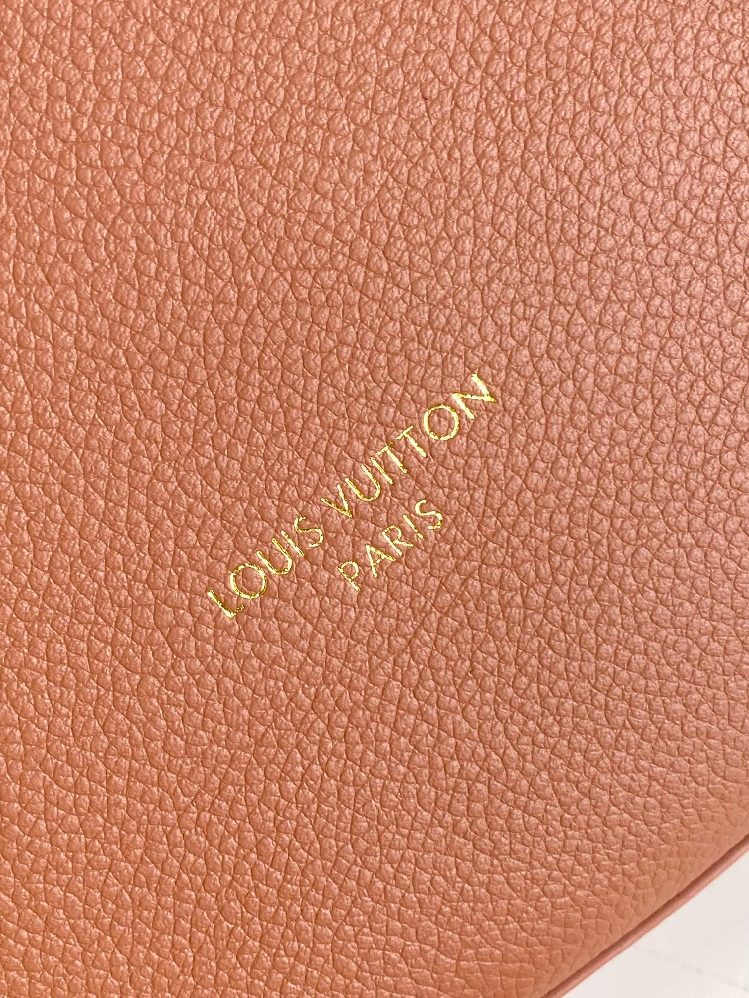 LV 黑色 棕色 牛皮 收纳包 旅行收纳款