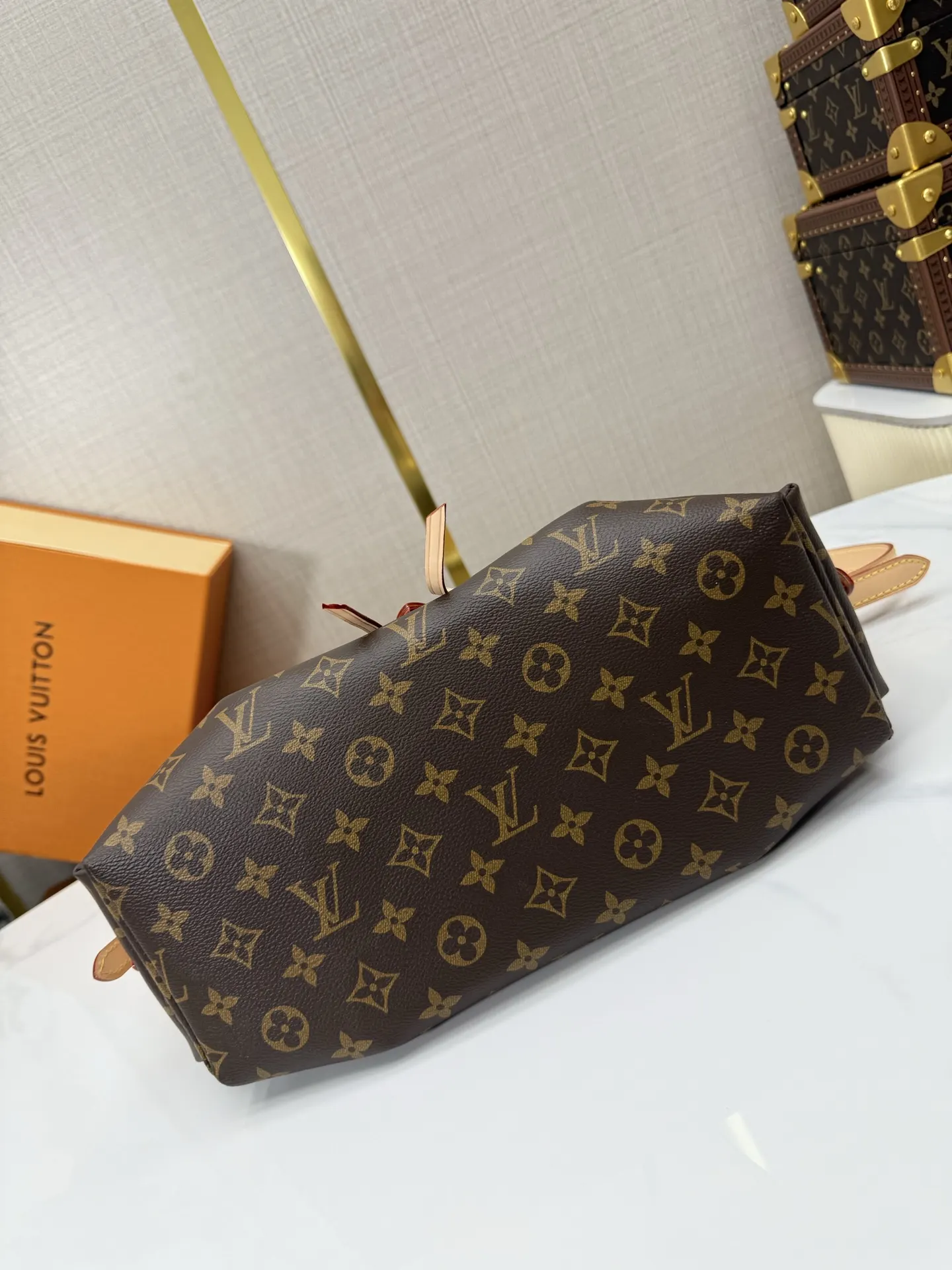 LV 老花 帆布 双肩包 实用双肩款