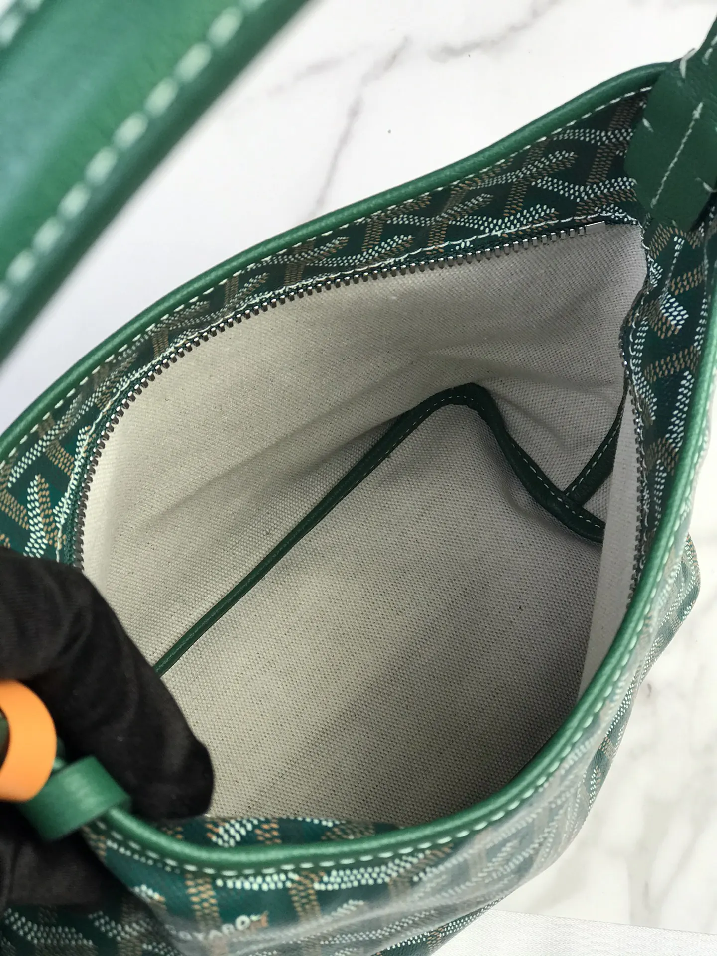 Hobo Shoulder Bag Vintage
