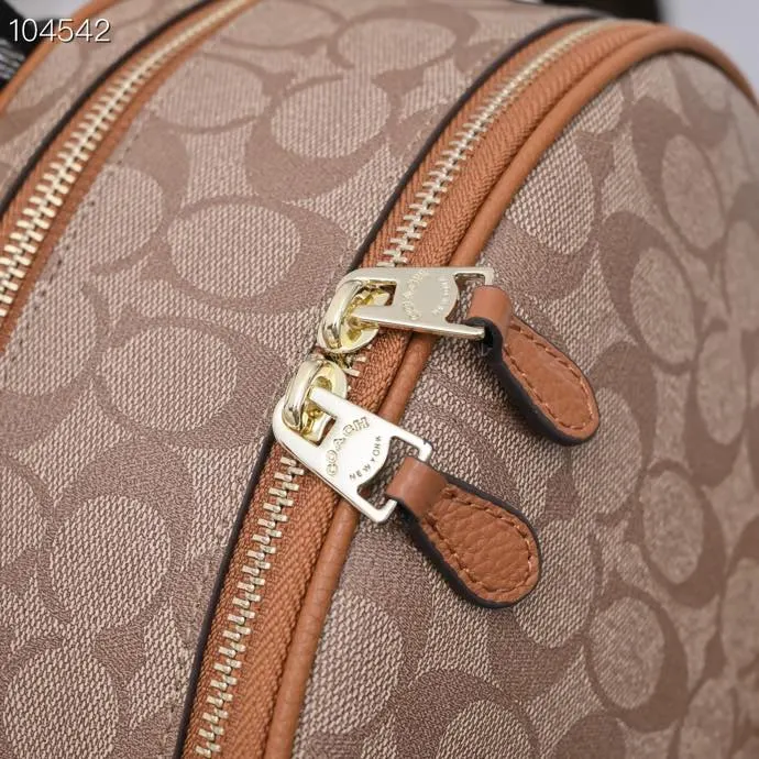 Coach 拼色 經典 經典标志C 雙肩包 实用雙肩款