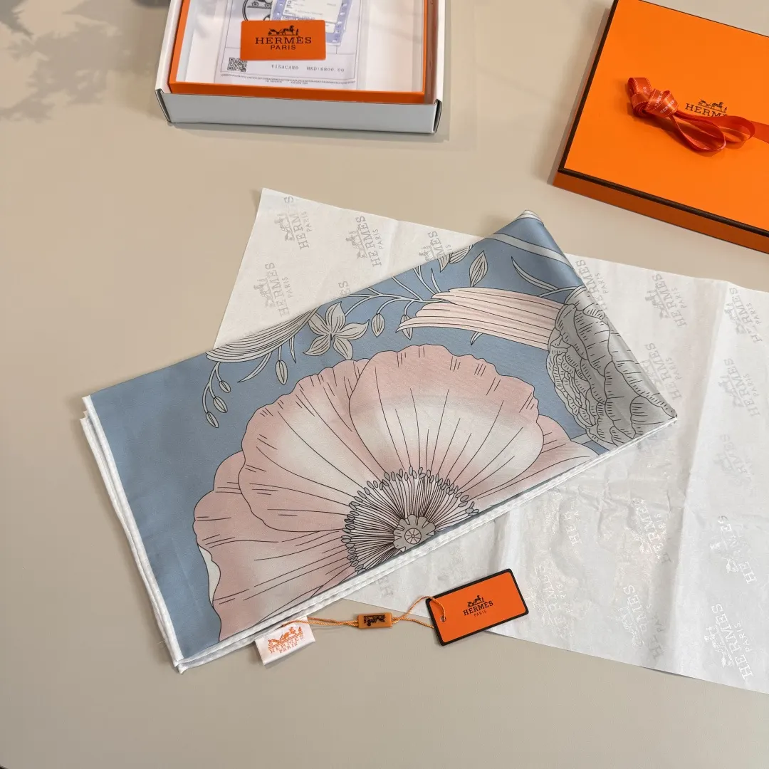 Hermès 丝巾 精致配飾