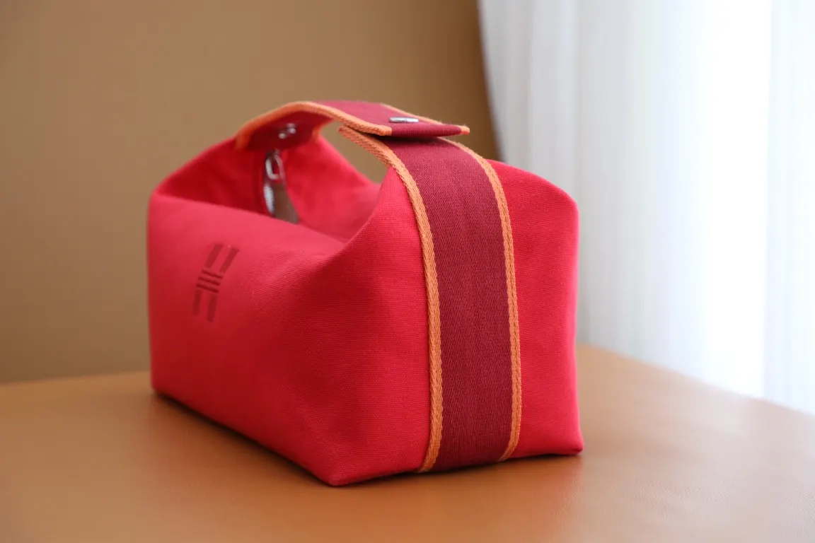 帆布 Trousse Bride Brace 官方名字 化妆包 便携收纳款