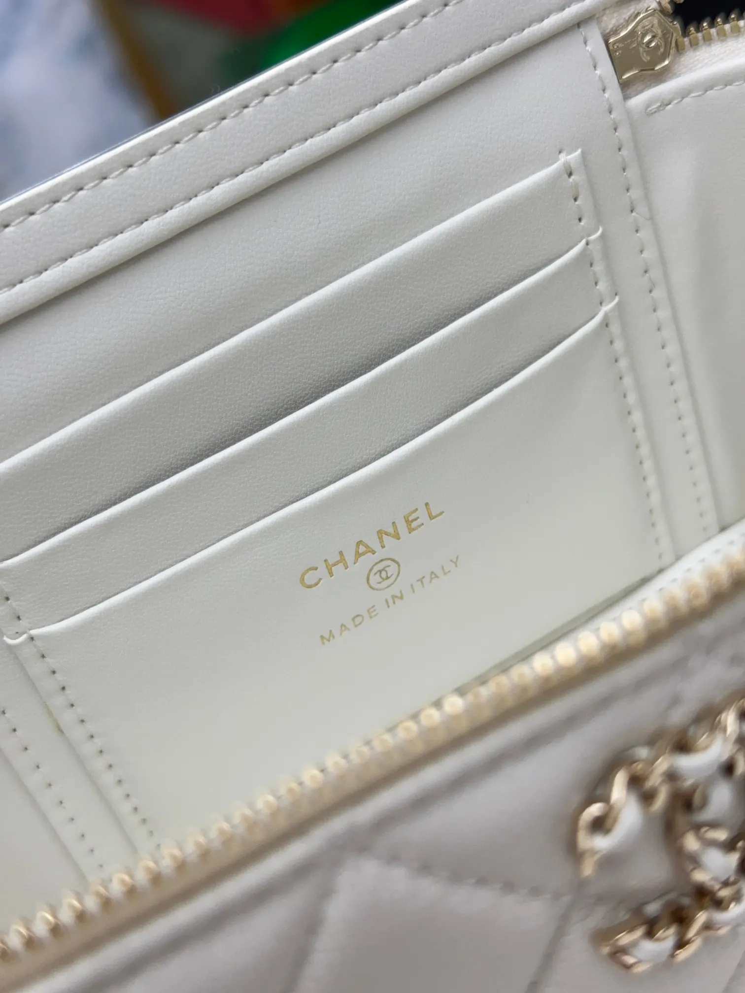 Chain Bag Leather Image 9 Chain Bag Leather Image 9