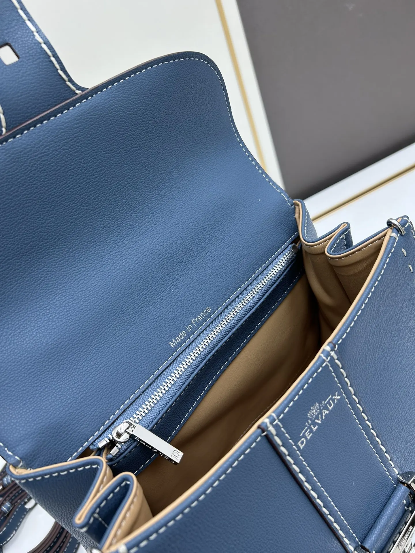 Delvaux 焦糖色 小牛皮 手提包 通勤手提款
