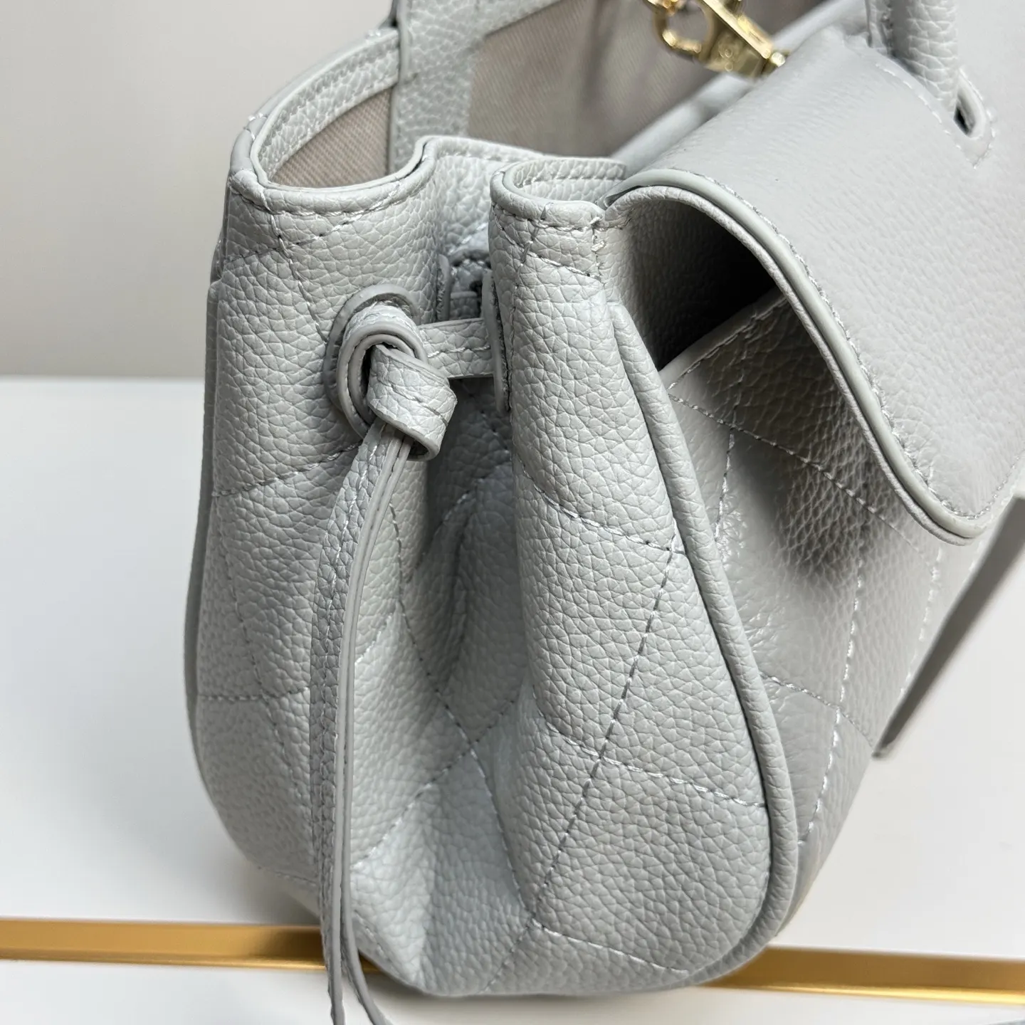 Style 02 Style Image 5 Style 02 Style Image 5