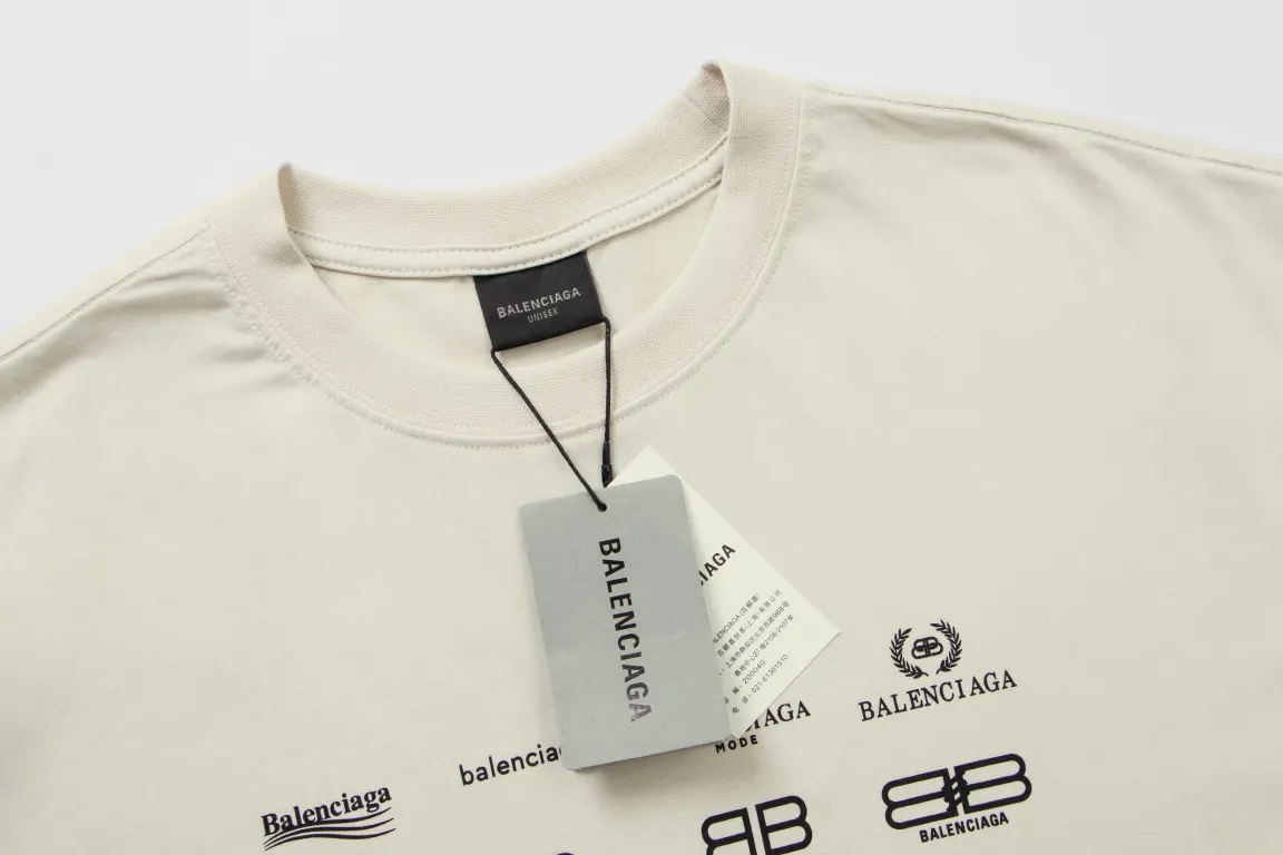 Balenciaga Logo 短袖T恤
