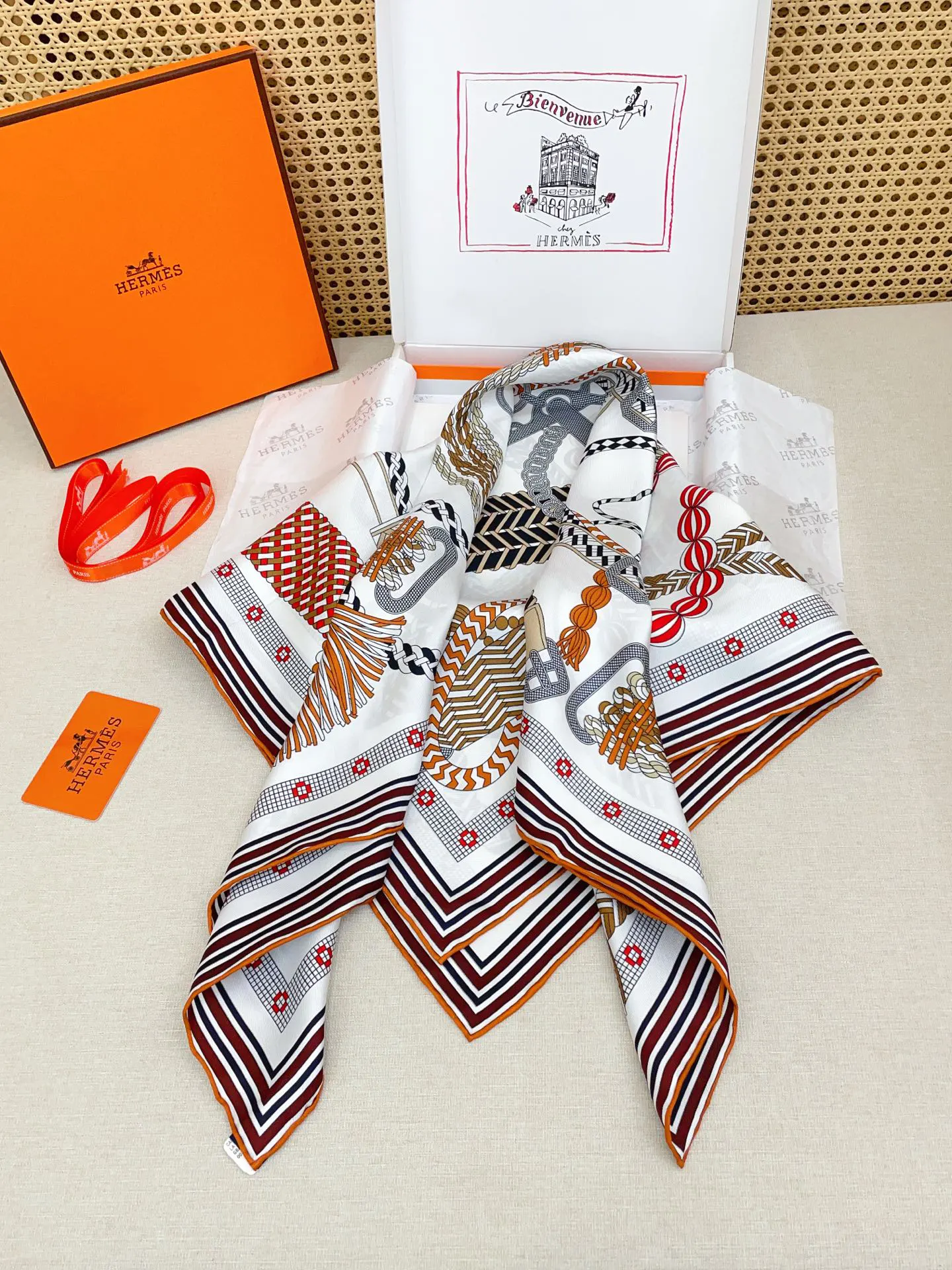 Hermès 丝巾 精致配饰