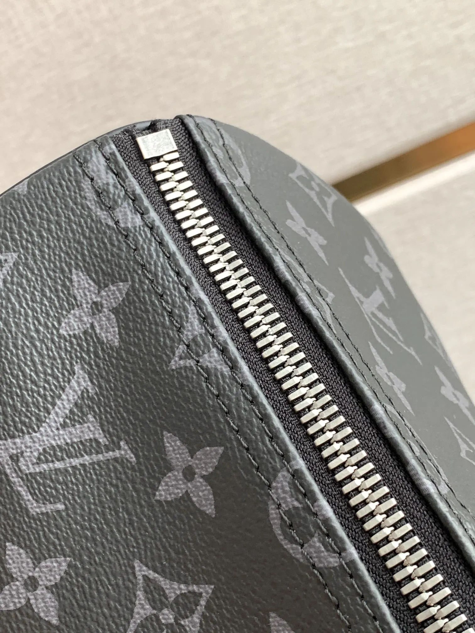 LV travel bag, large-capacity travel model Image 9 LV travel bag, large-capacity travel model Image 9