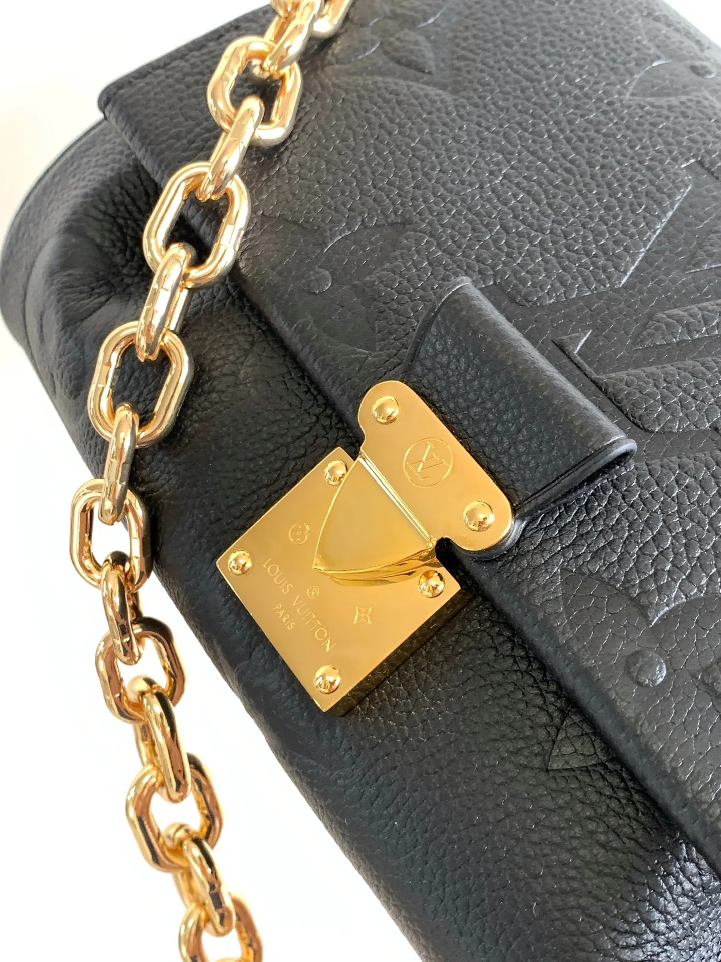 Chain Bag Classic Leather