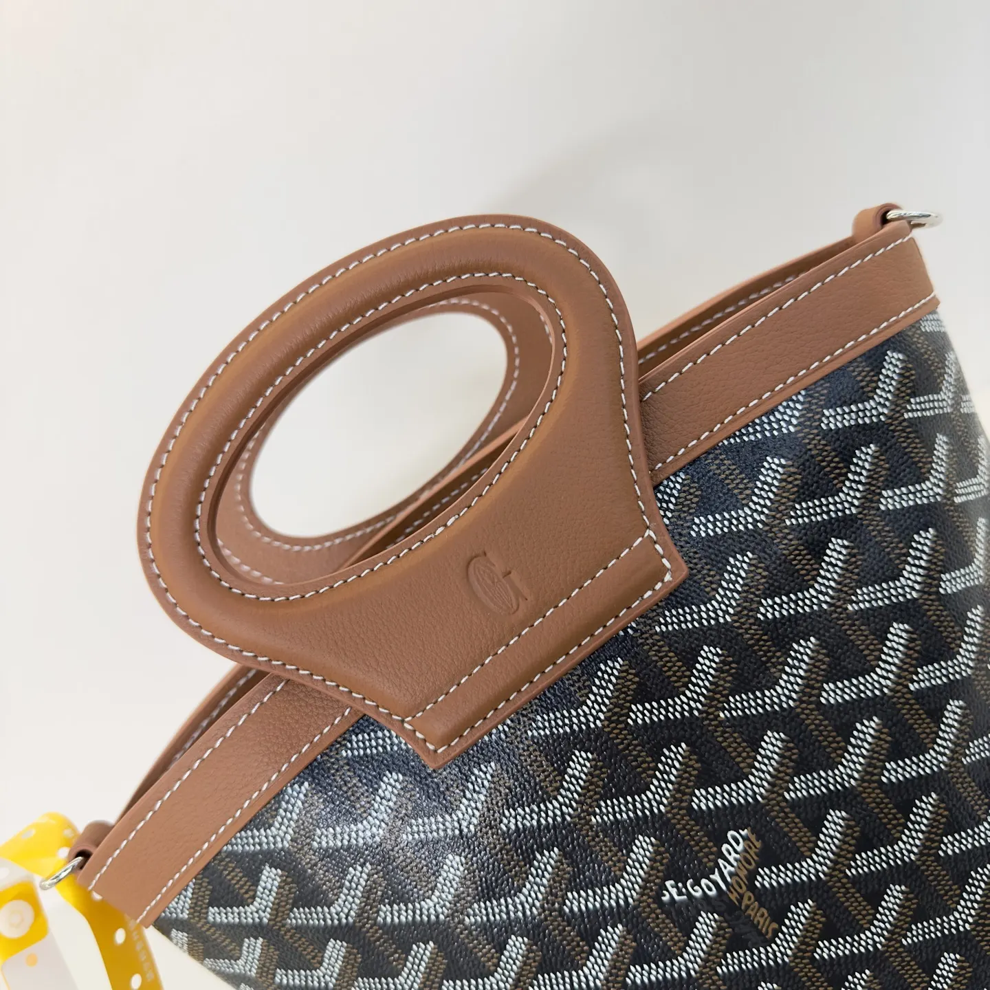 Goyard 菜篮子款式高級感封神 皮質手柄和肩带拼接質感拉满 低 手提包 通勤手提款