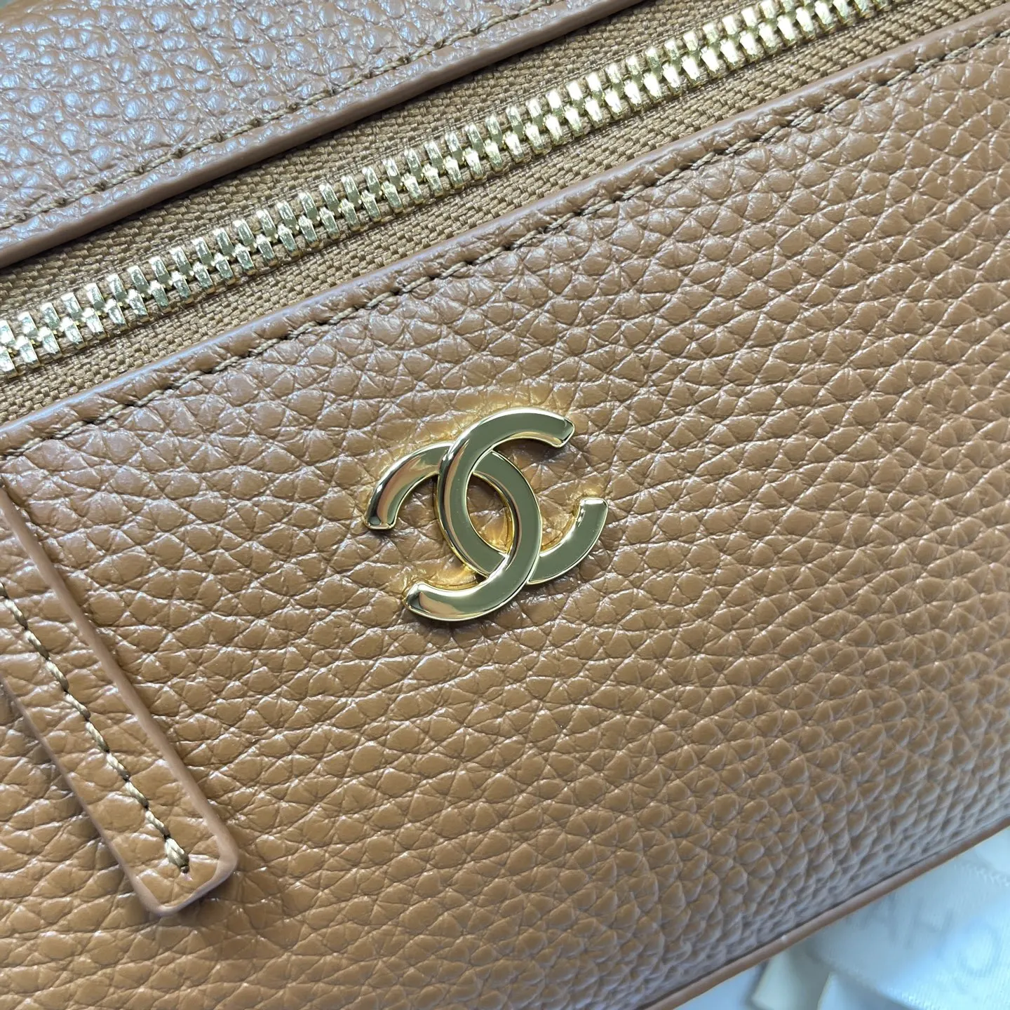 Cosmetic Pouch Premium Leather
