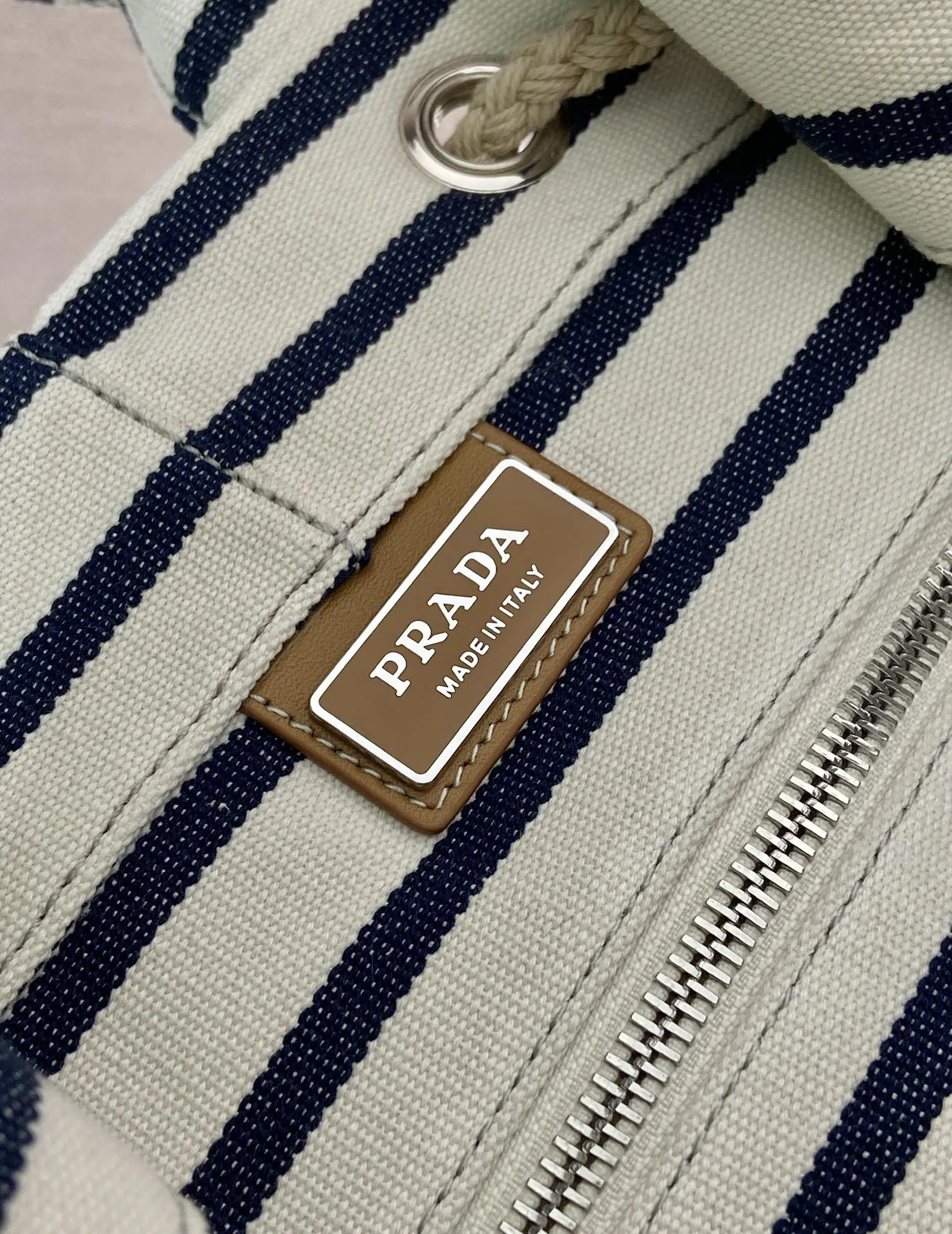 Fashion Item Travel Classic