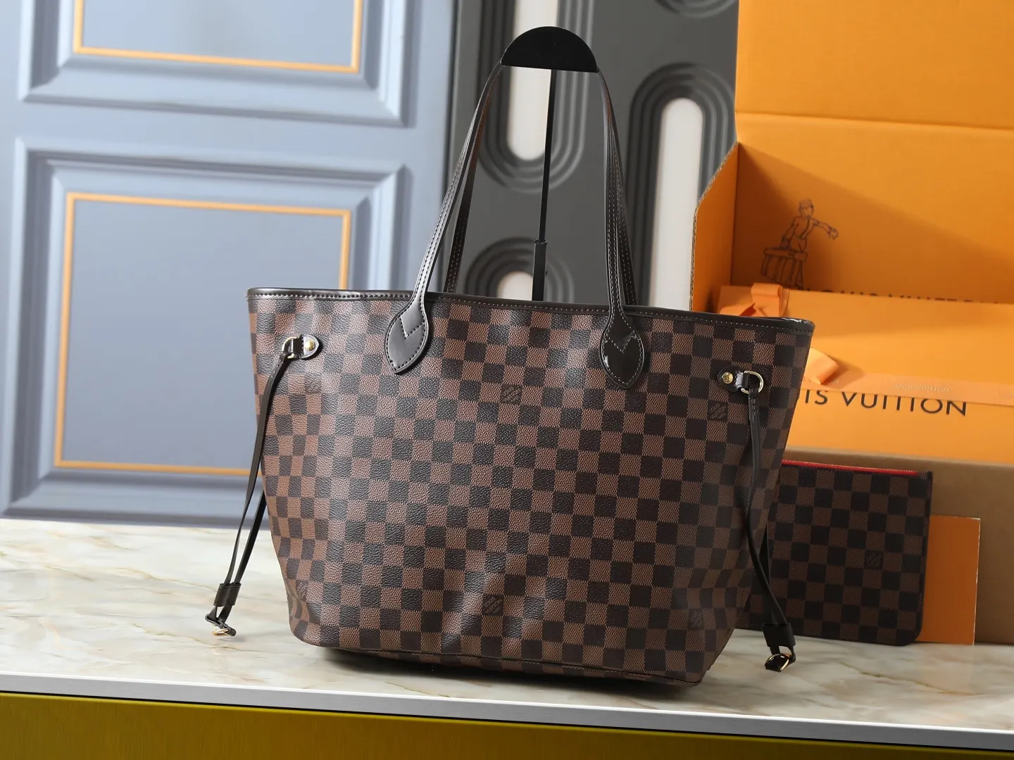 Neverfull 老花 帆布 手拿包 精致手拿款