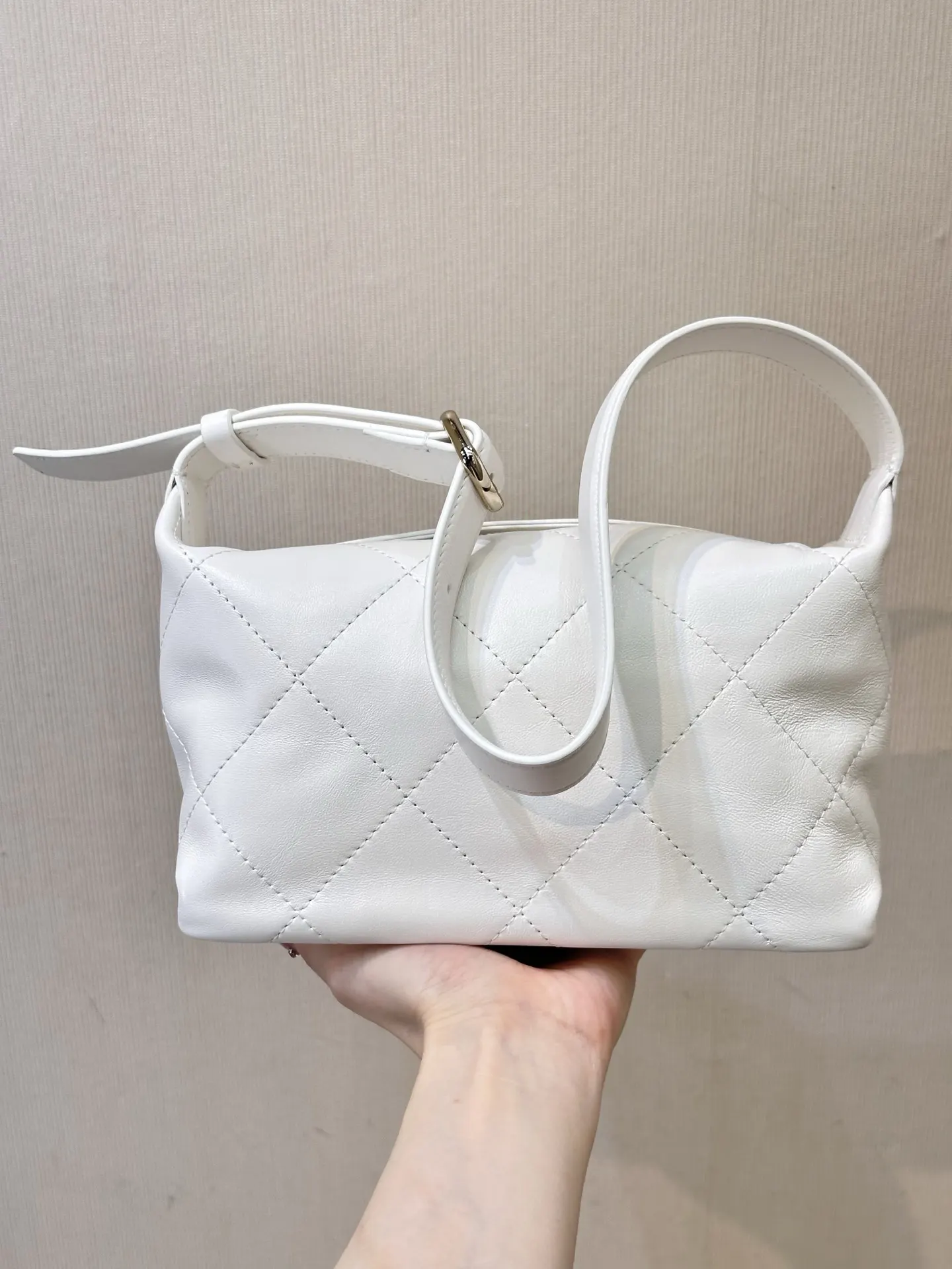 Hobo Shoulder Bag Vintage