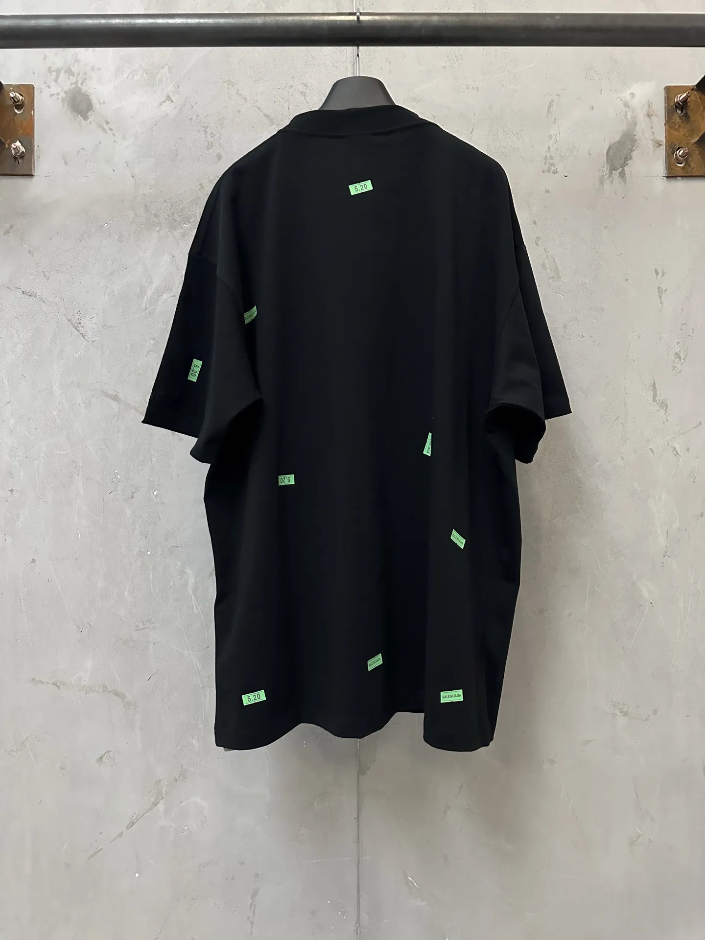 Balenciaga 26SS 短袖T恤