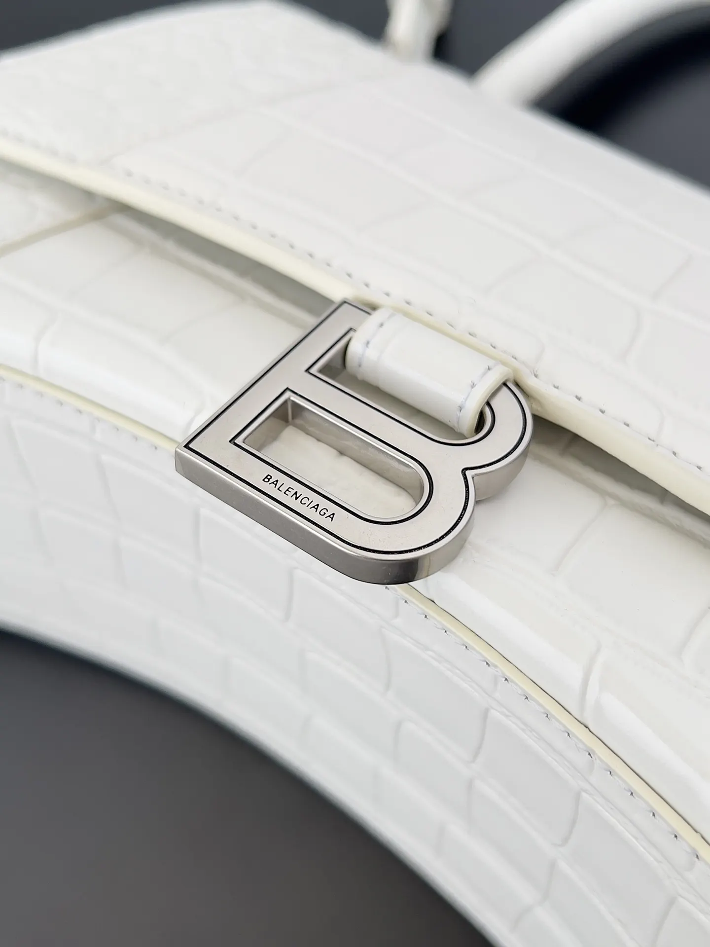 Balenciaga Hourglass 银扣 鳄鱼纹 手提包 经典手提