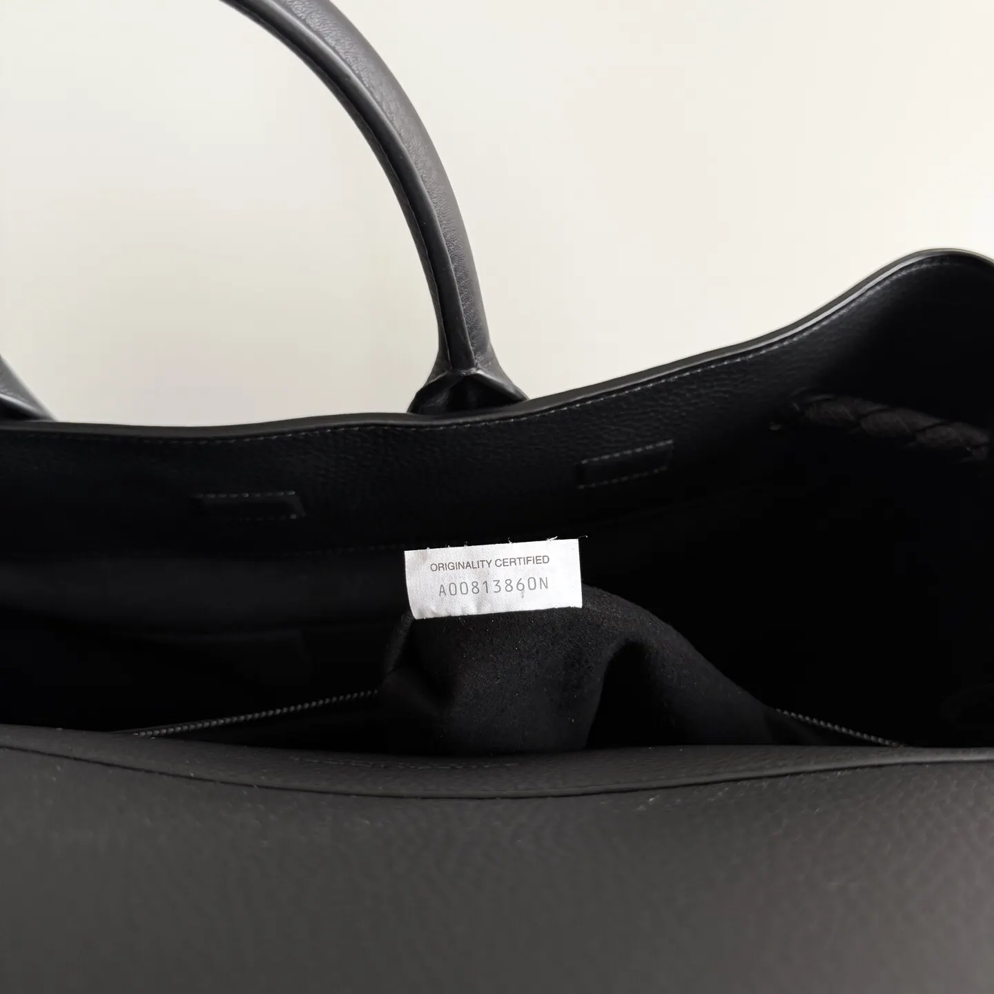 Bottega Veneta 斜挎包 轻便斜挎款