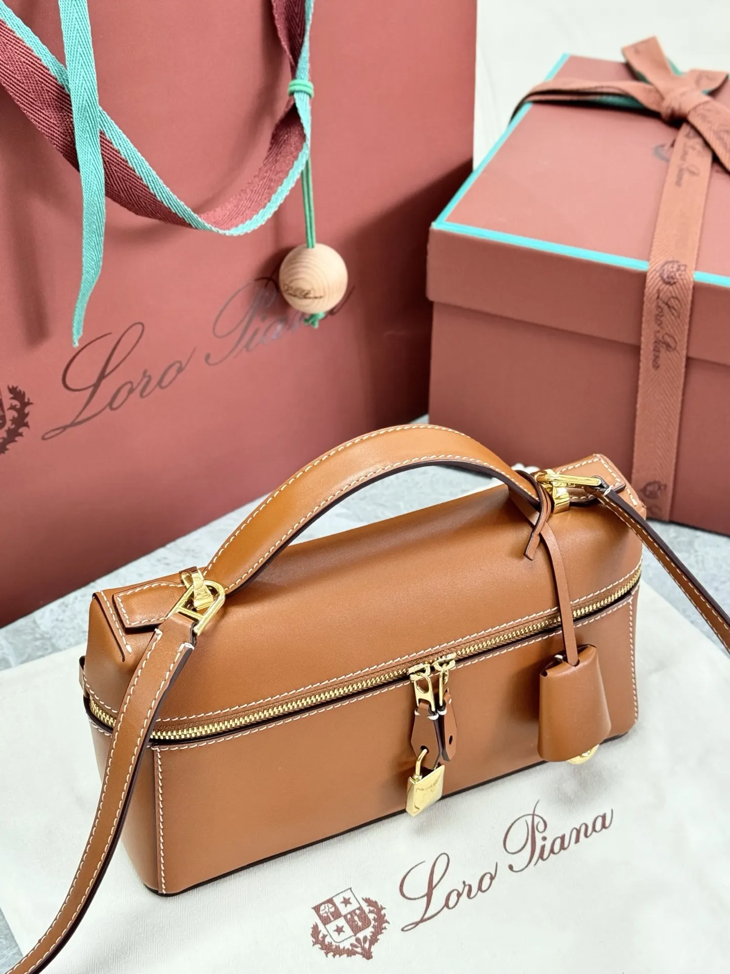 Brown Crossbody Bag Lightweight Leather