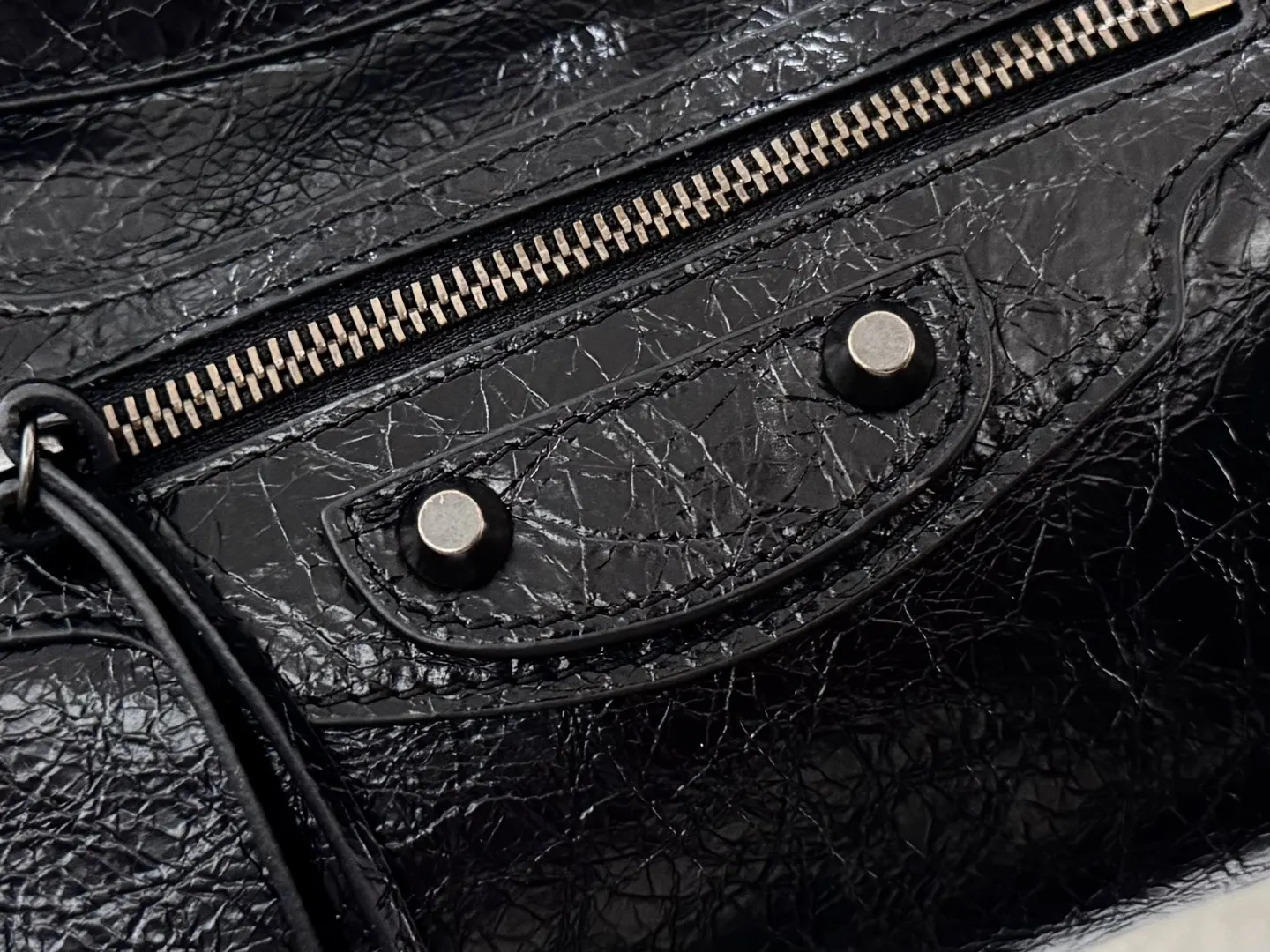 Balenciaga City Le 黑色 卫衣