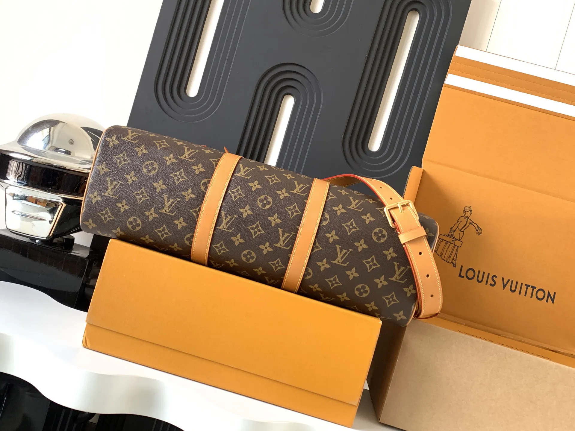 LV accessories single item Image 4 LV accessories single item Image 4