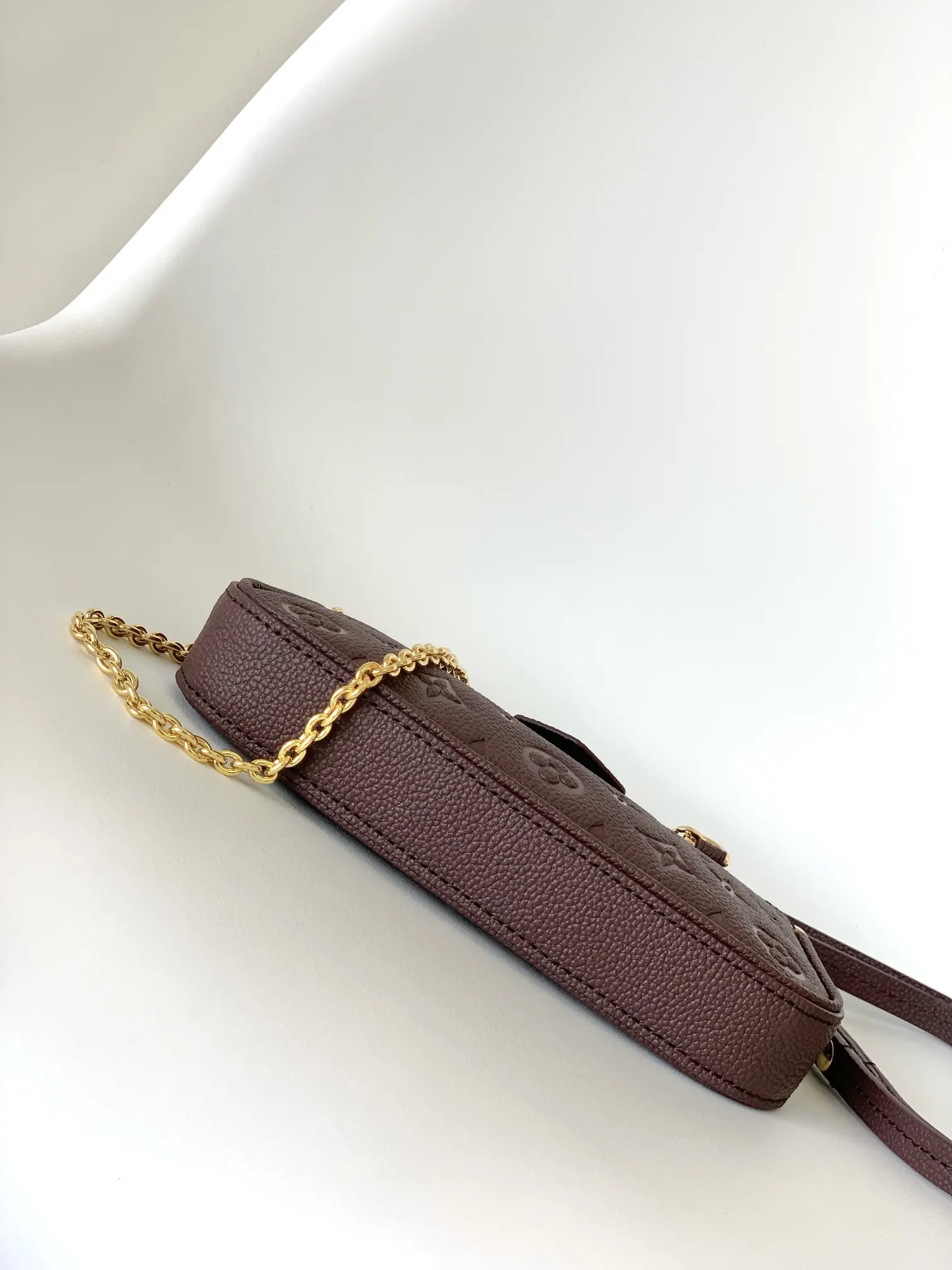 Black White Chain Bag