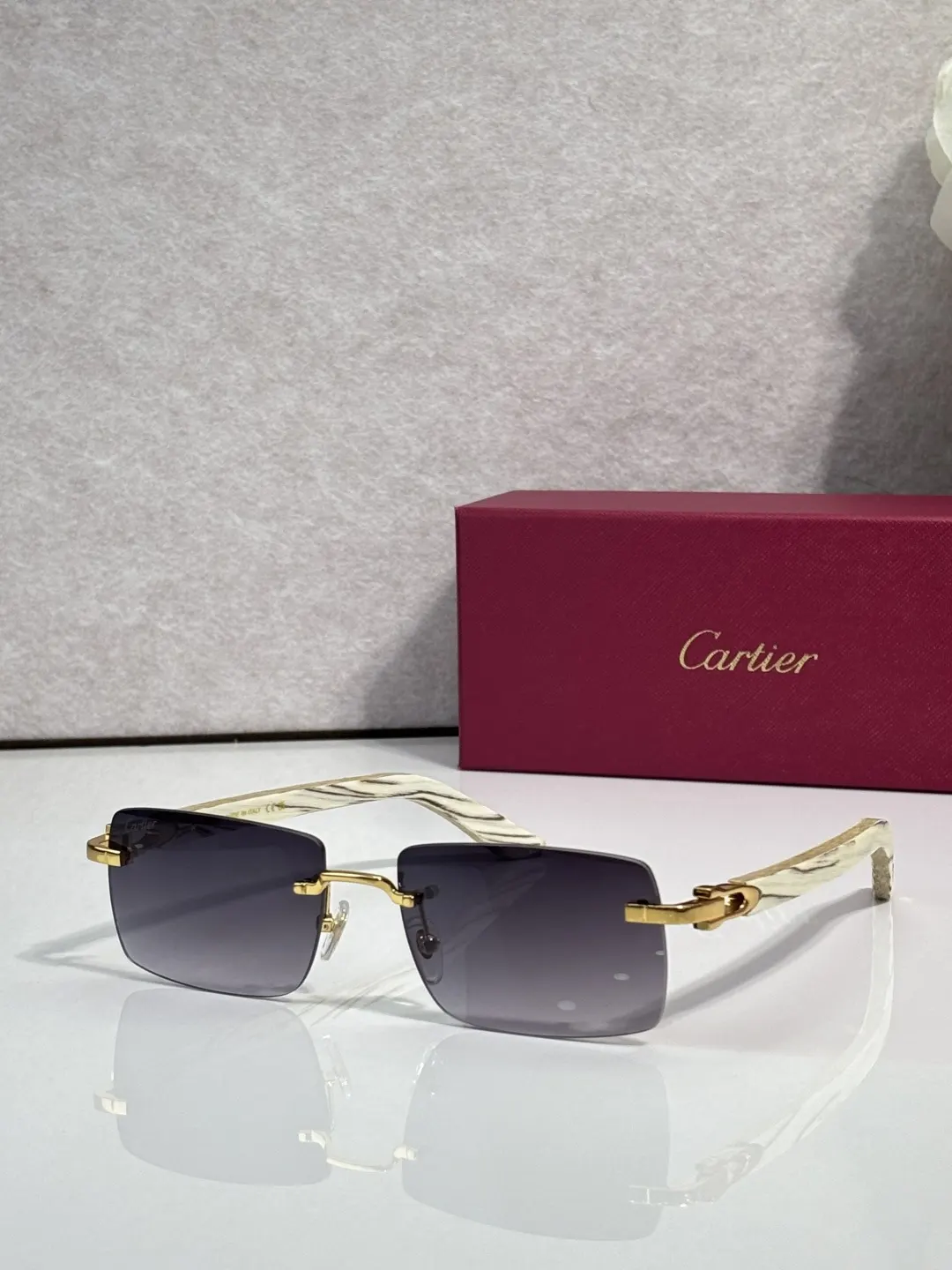 Cartier 墨镜 时尚防晒款 款2