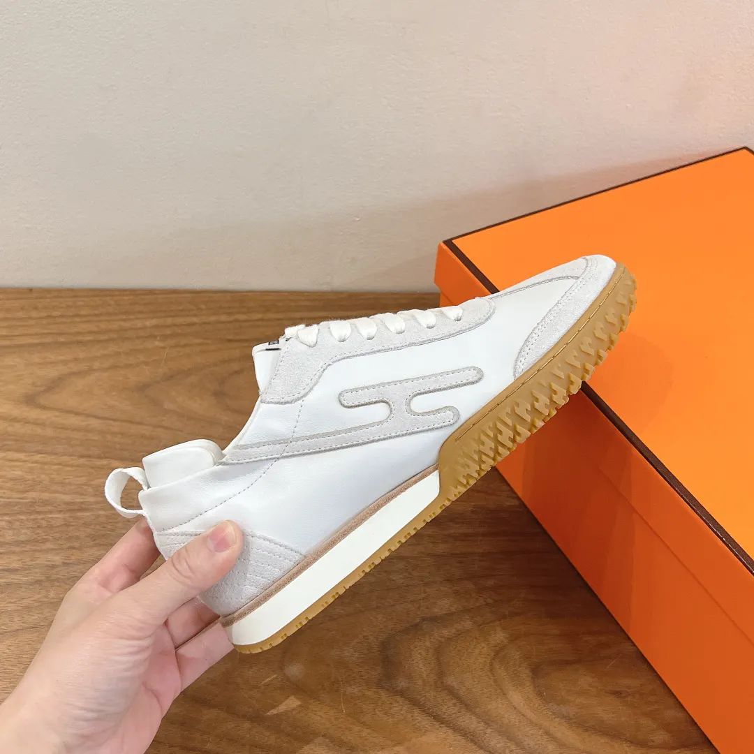 Hermès 运动鞋