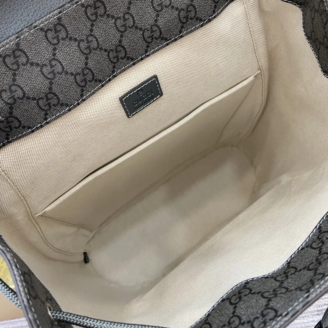 Gucci 双肩包 实用双肩款