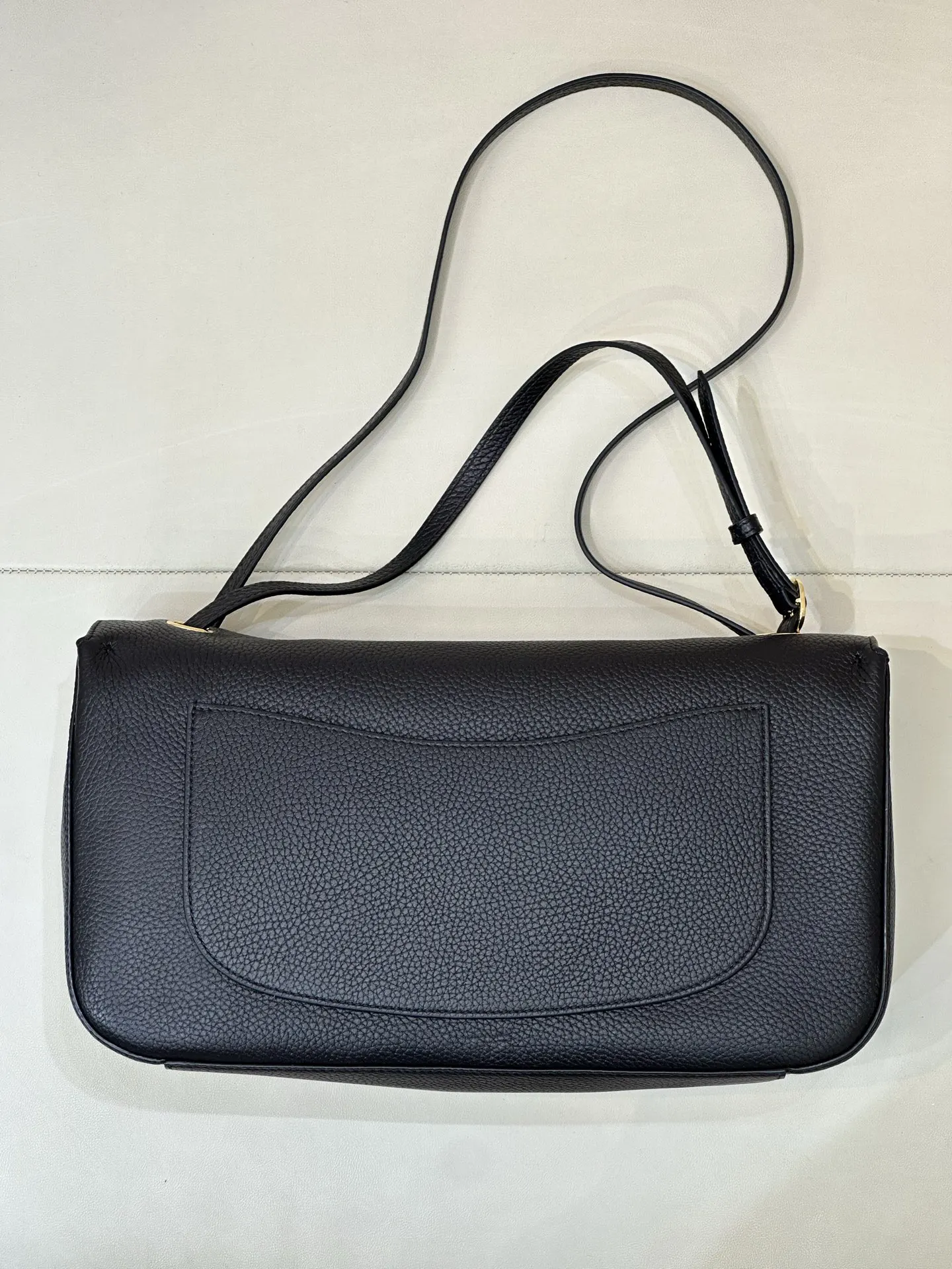 Fashion Item Travel Premium