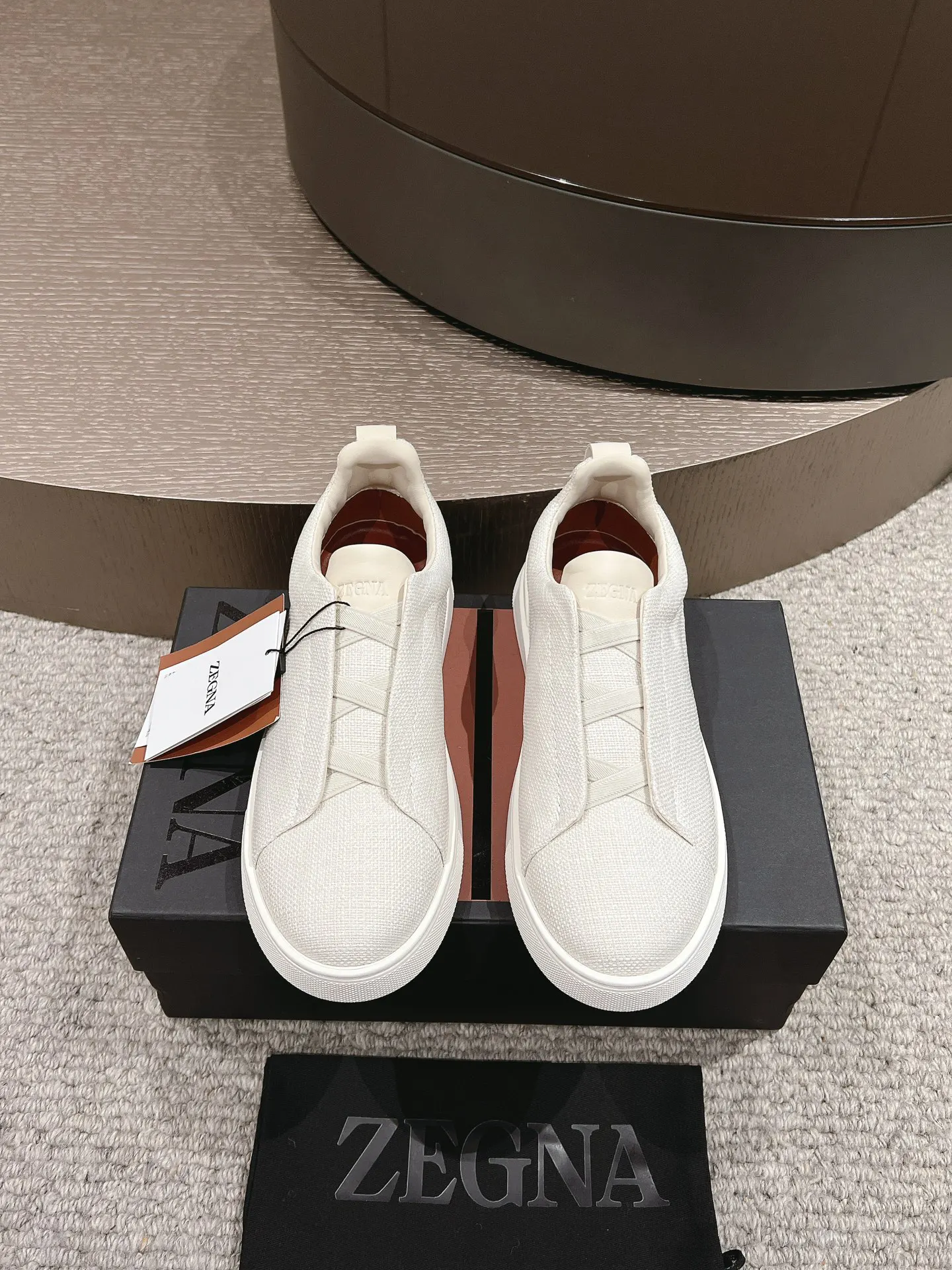 Triple S Ss Casual Versatile Image 2 Triple S Ss Casual Versatile Image 2