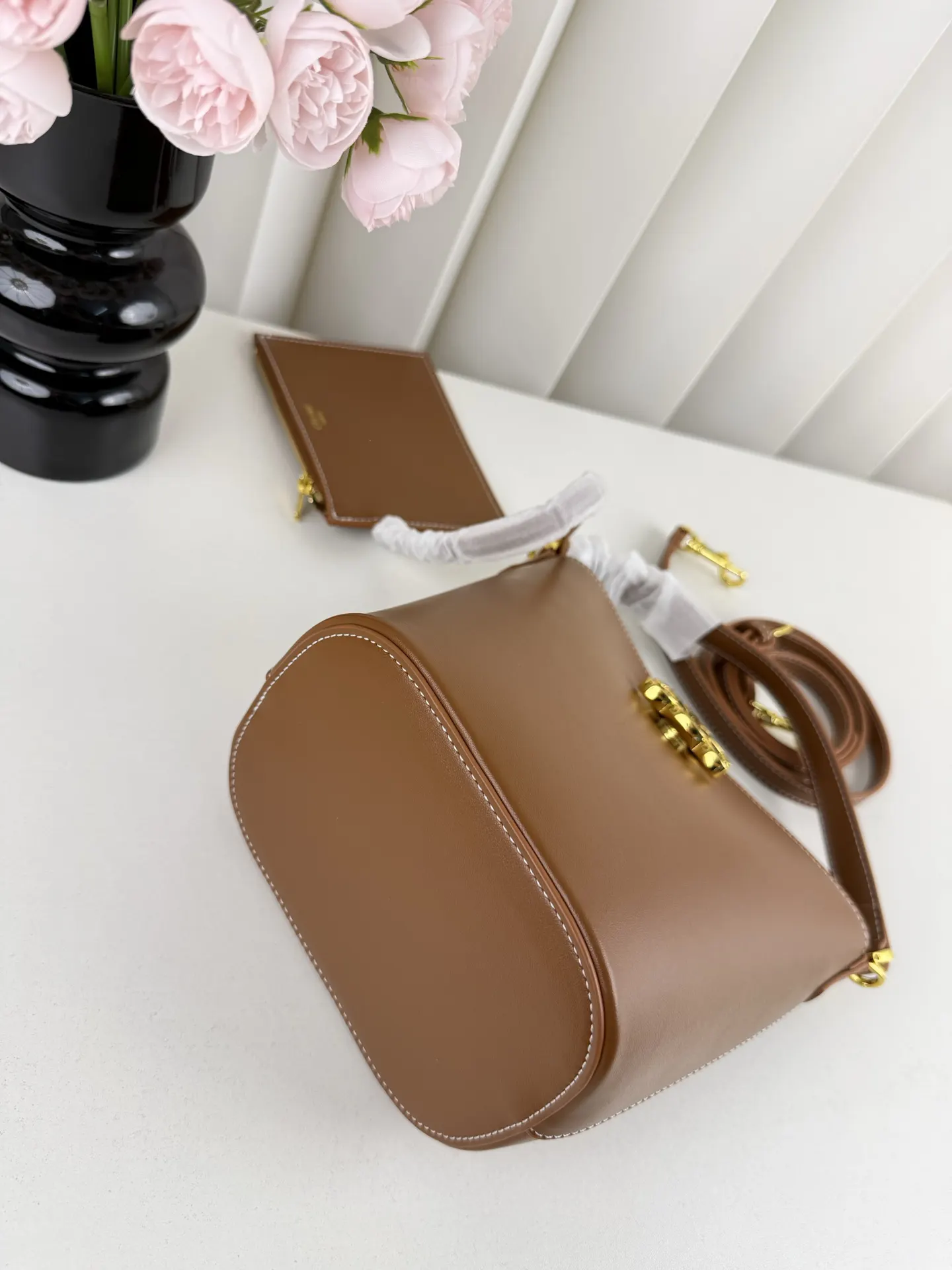 Brown Gold Bucket Bag Casual Leather