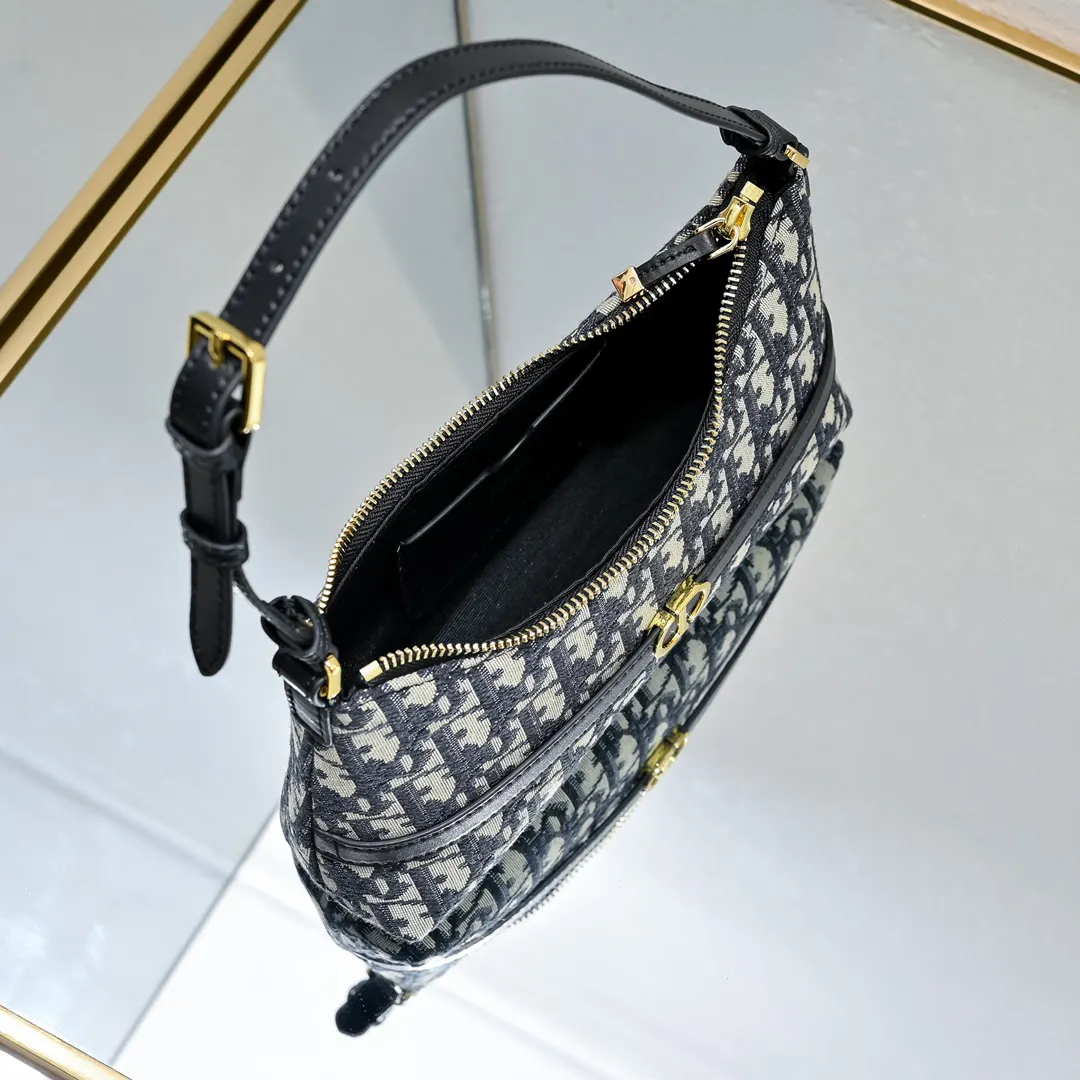 Dior Caro Oblique 白色 手提包