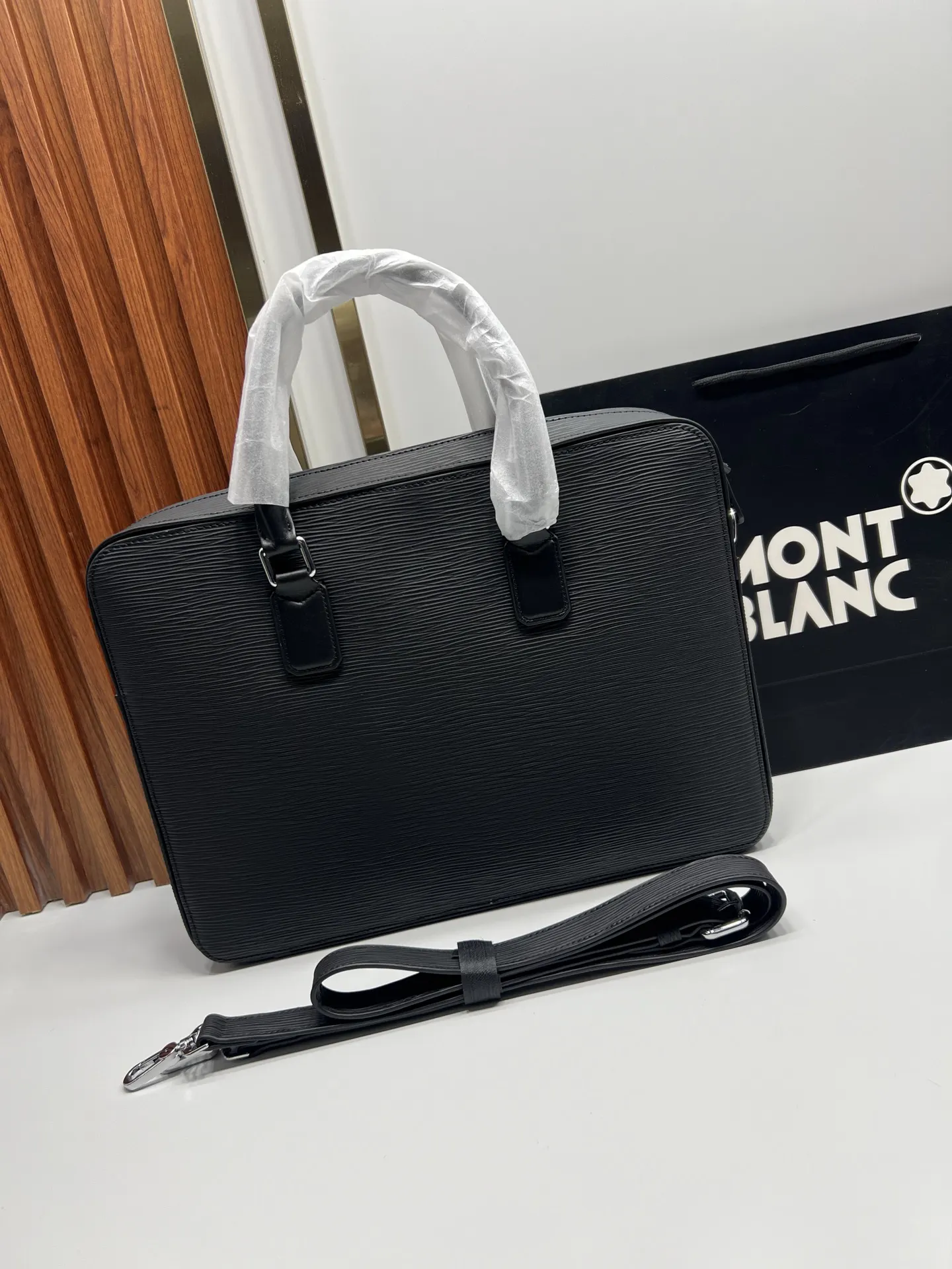 Black Briefcase Business Commuter Leather