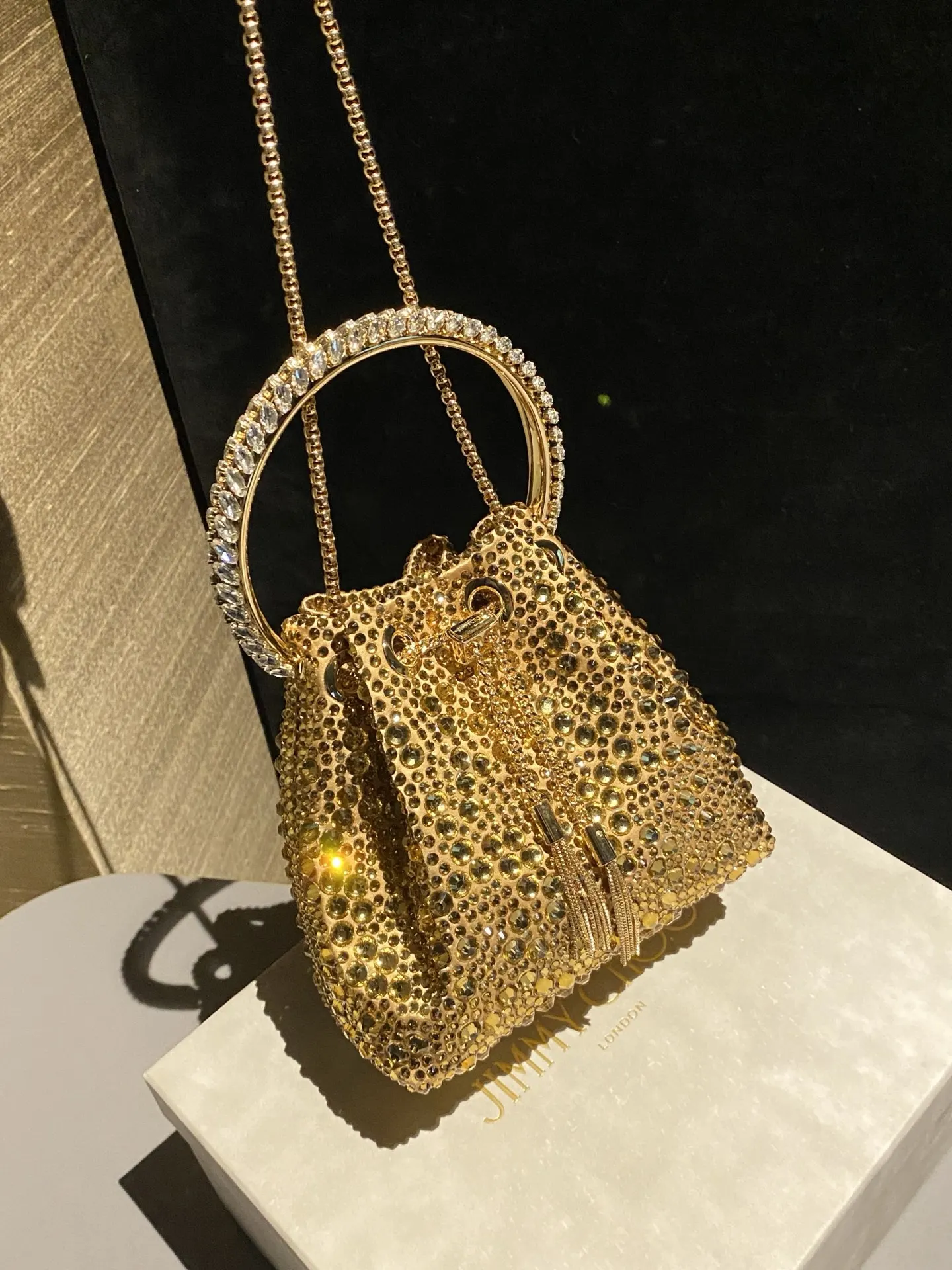 JIMMY CHOO BON BON系列标志款手提包 鏈條包 精致鏈條款