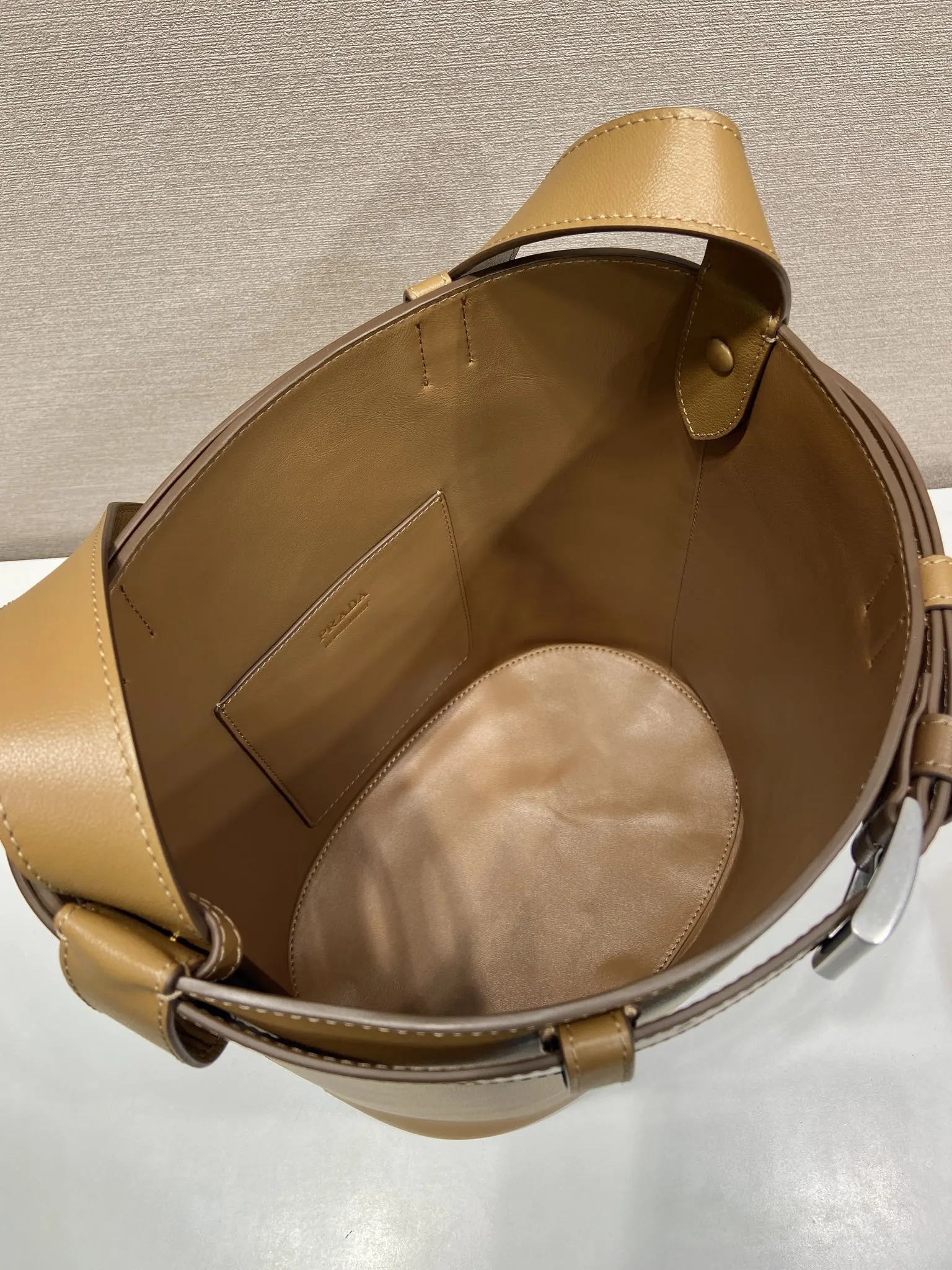 Bucket Bag Classic Casual