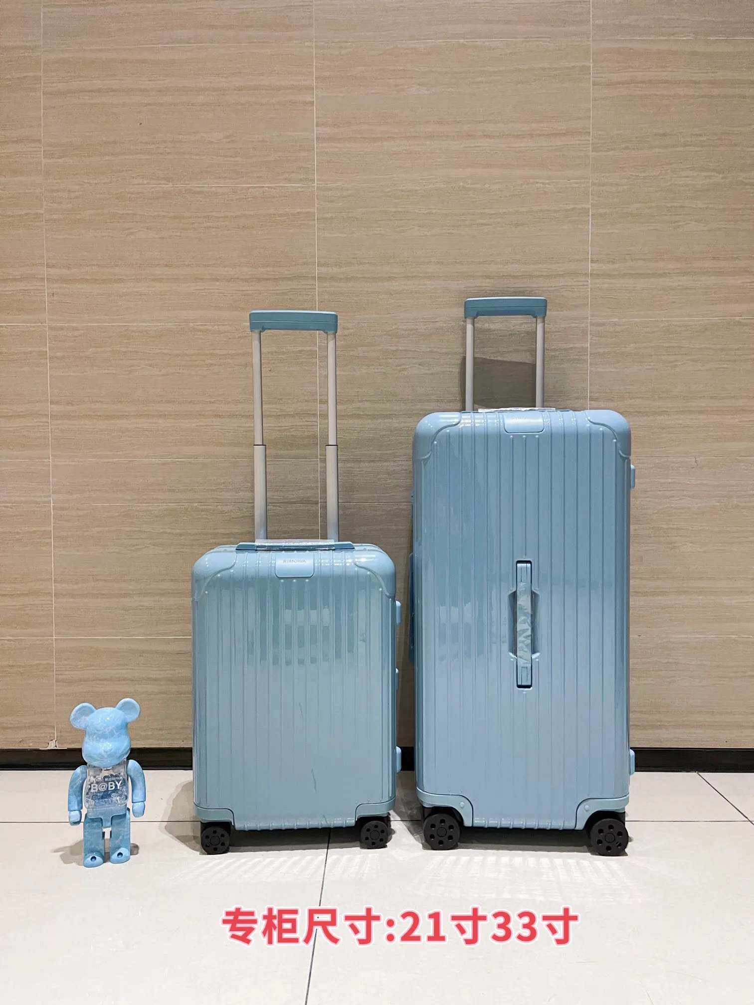 Rimowa Black White Suitcase Travel Lightweight Image 5 Rimowa Black White Suitcase Travel Lightweight Image 5