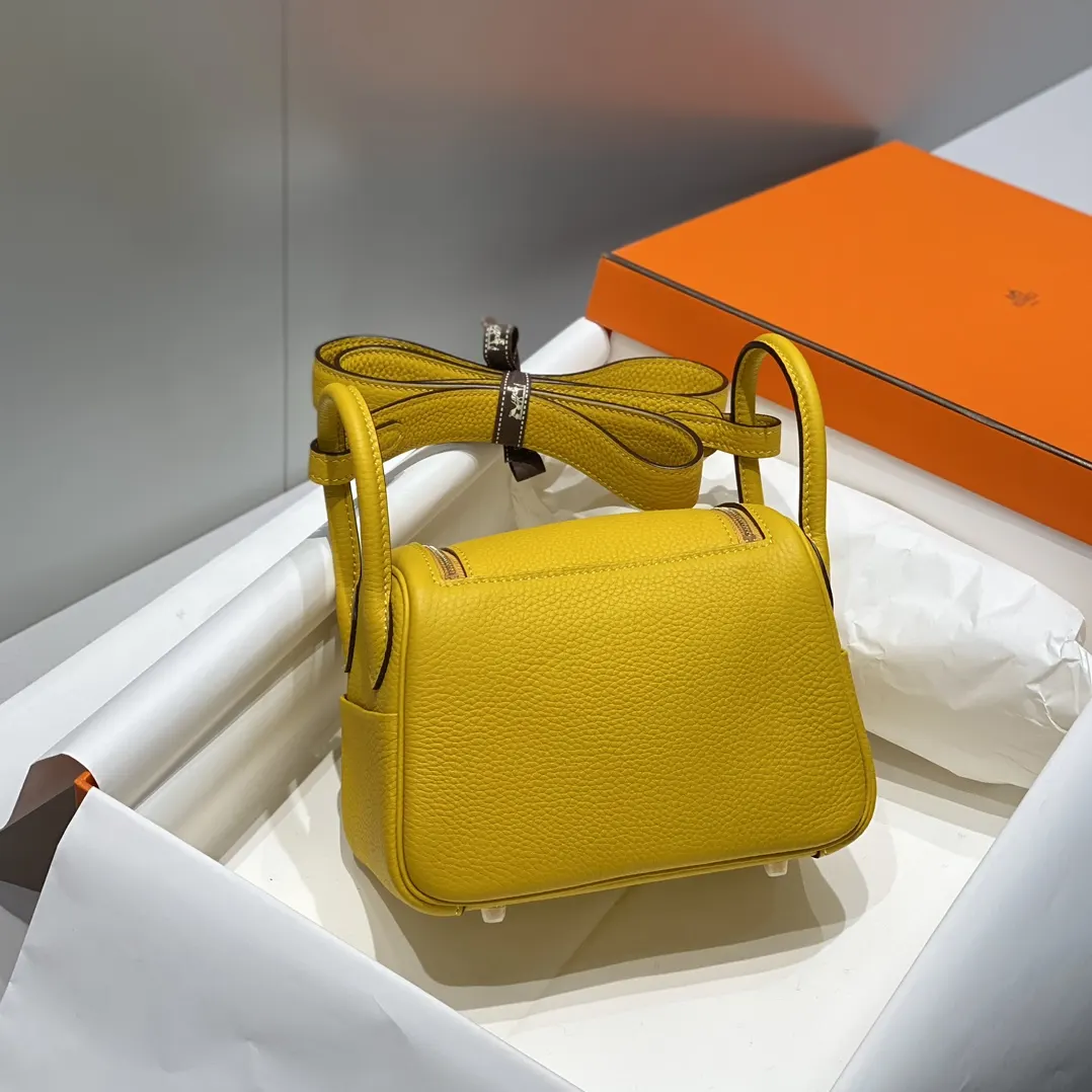 Hermès Lindy Top Handle Bag Classic Leather