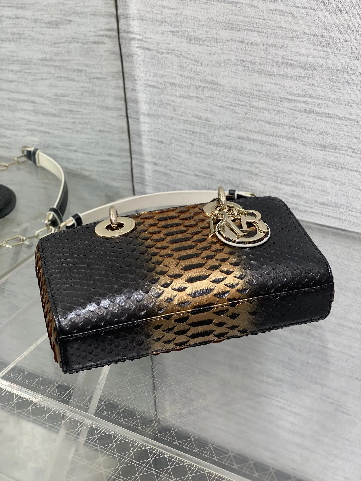 Dior 进口 蛇皮横款戴妃包 Lady横版戴妃珍稀 手提包 通勤手提款
