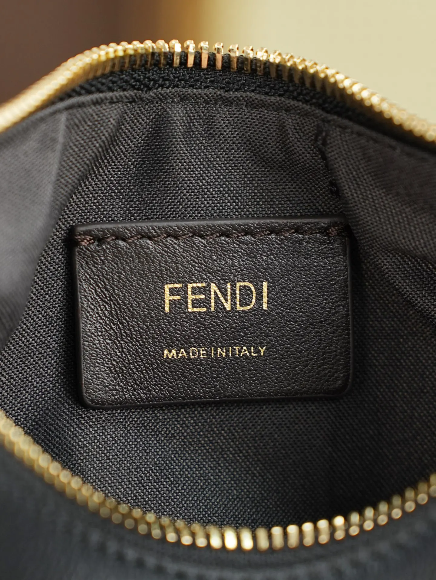 可调节长肩带尺寸 FEND 腋 腋下包 复古腋下背款