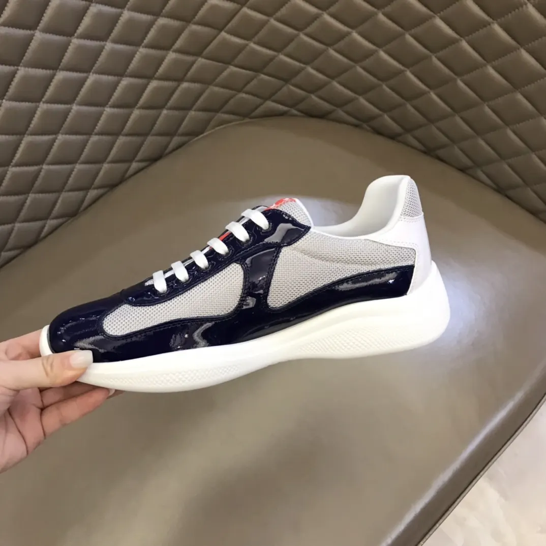 Prada 牛皮 漆皮 运动鞋 休闲运动