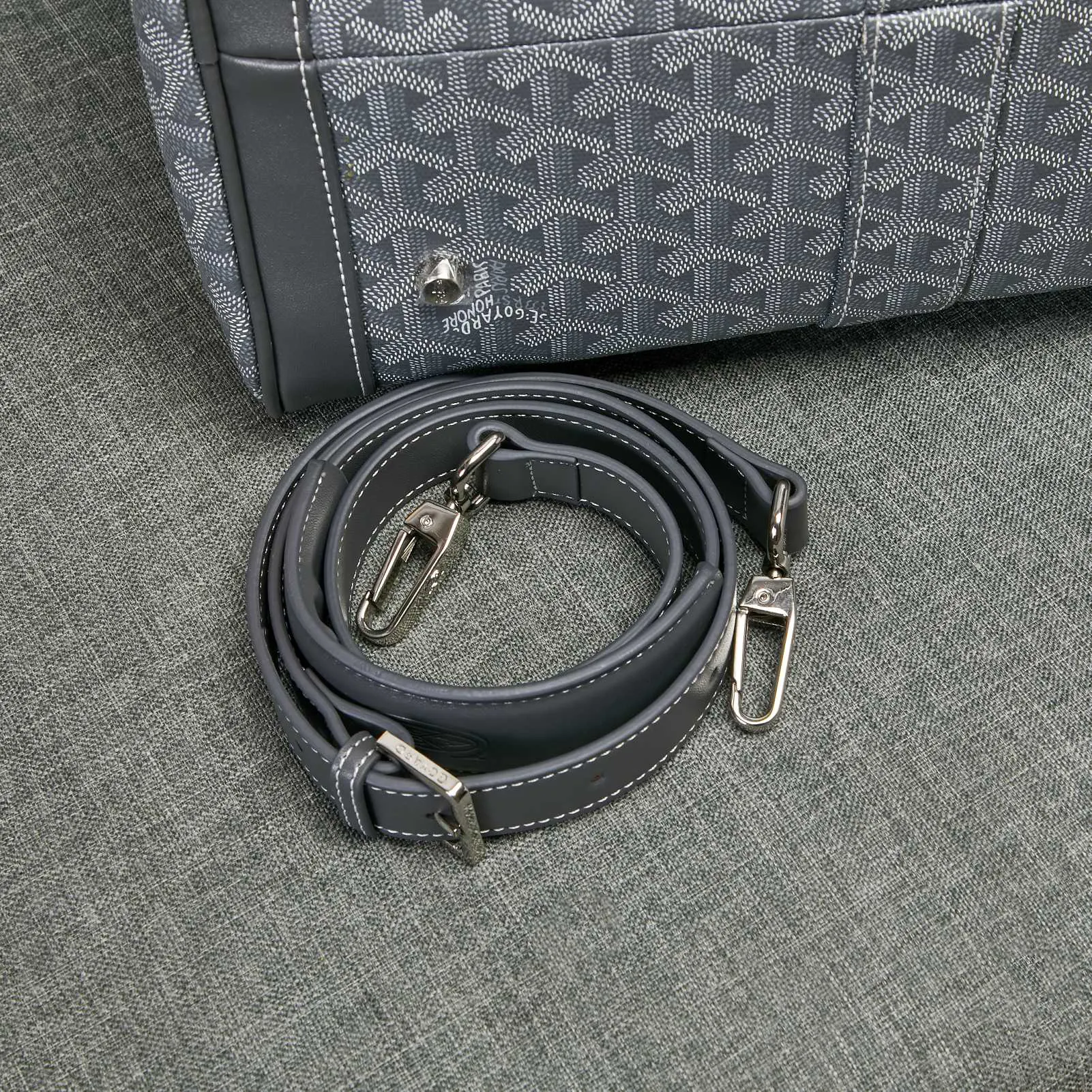 Goyard 吴亦凡同款包男女同款口袋GY戈雅旅行包手提单肩短 大容量旅行款