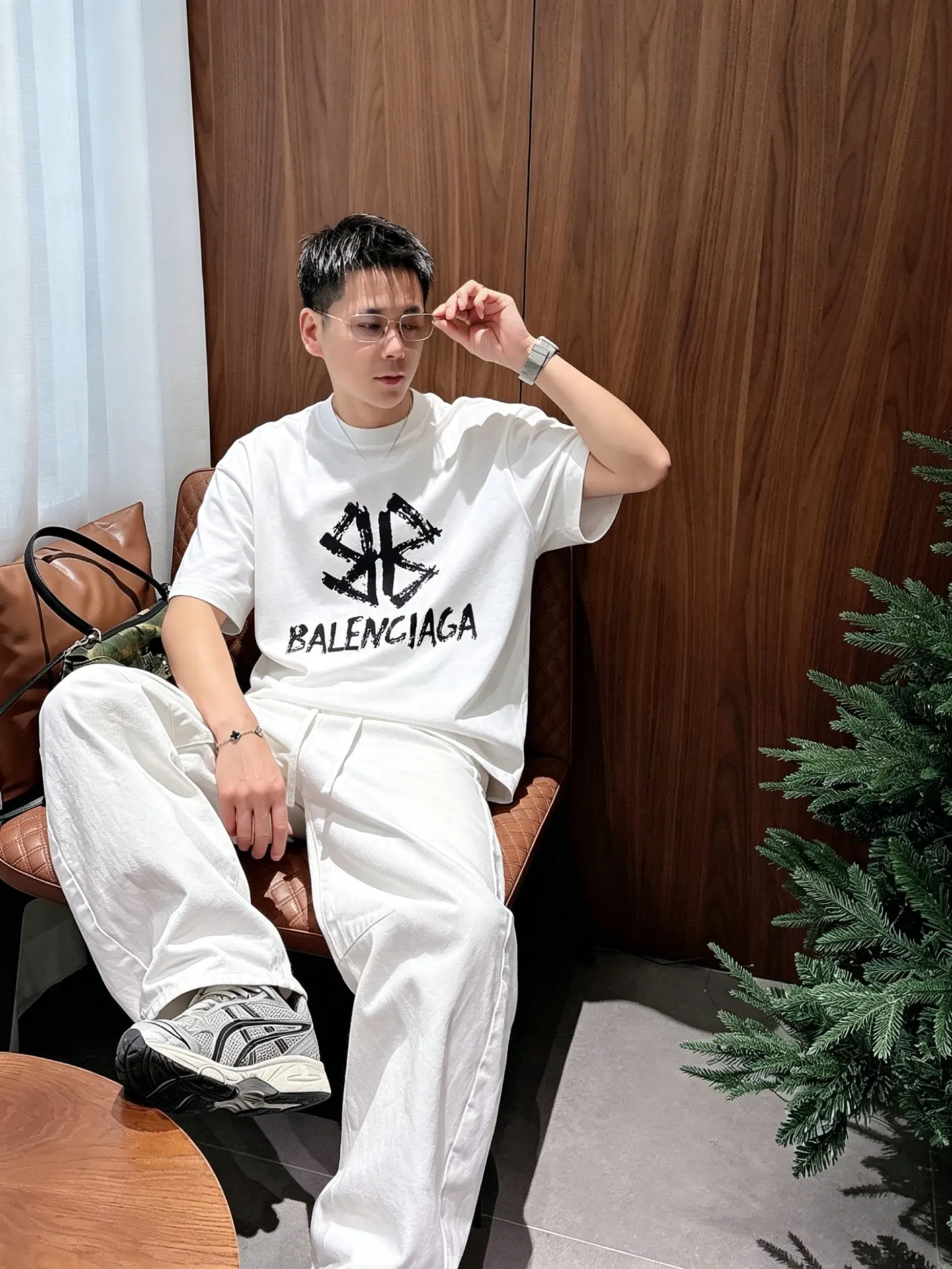 Balenciaga 黑白 純棉 Logo 短袖T恤(數字9) Balenciaga 黑白 純棉 Logo 短袖T恤(數字9)