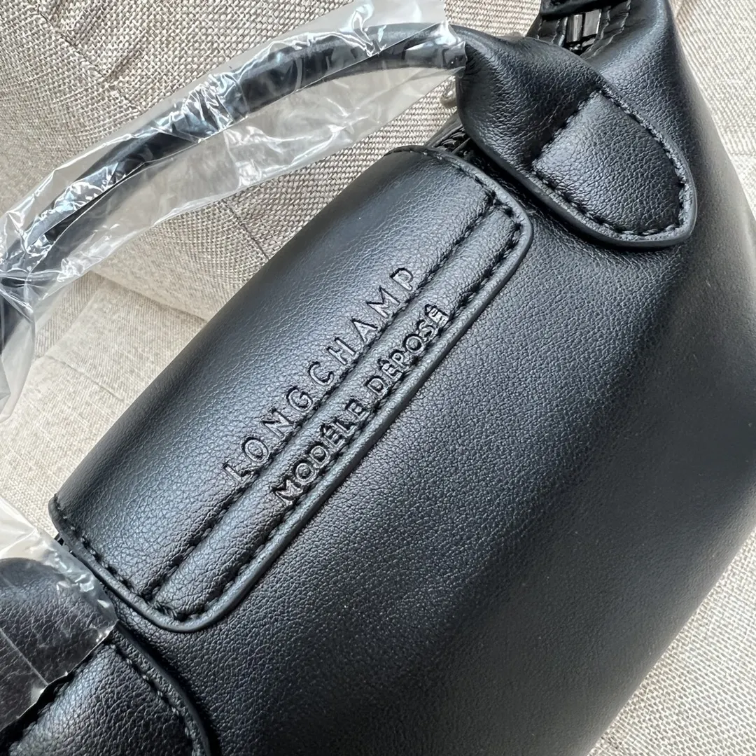 Black Top Handle Bag Commuter Classic