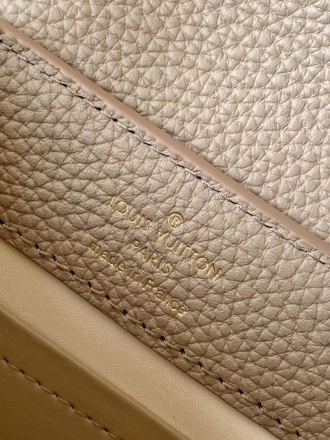 LV Capucines 黑色 米白 牛皮 鏈條包 精致鏈條款