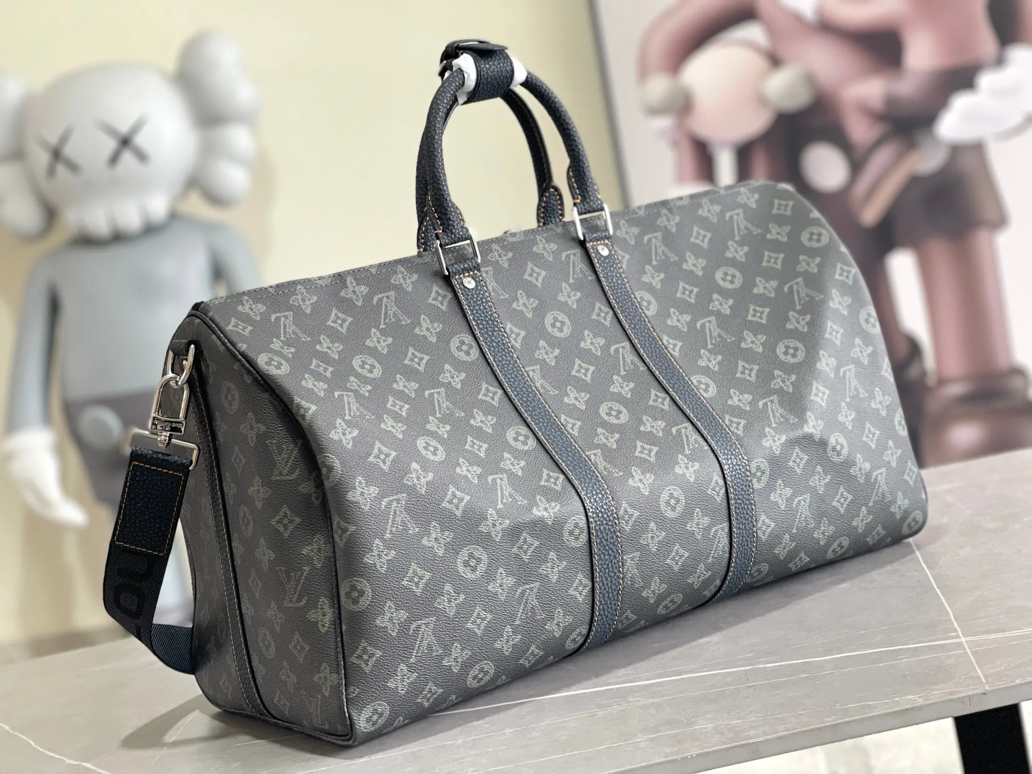 Fashion Item Travel