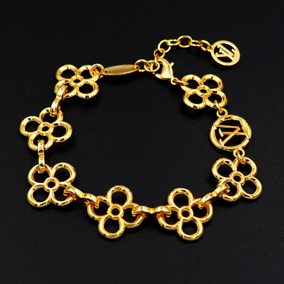 LV Charms bracelet Image 4 LV Charms bracelet Image 4