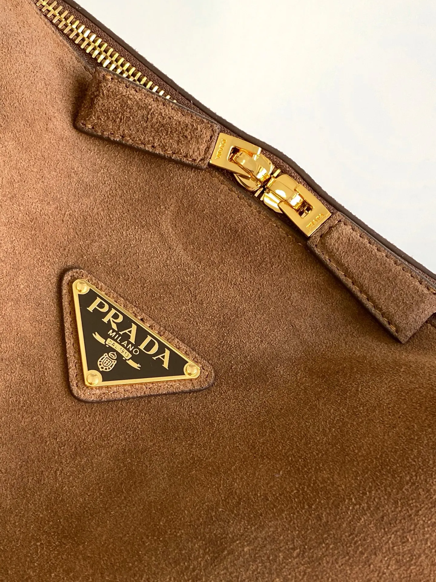 Prada 1Ba444 Gold Hobo Shoulder Bag Commuter
